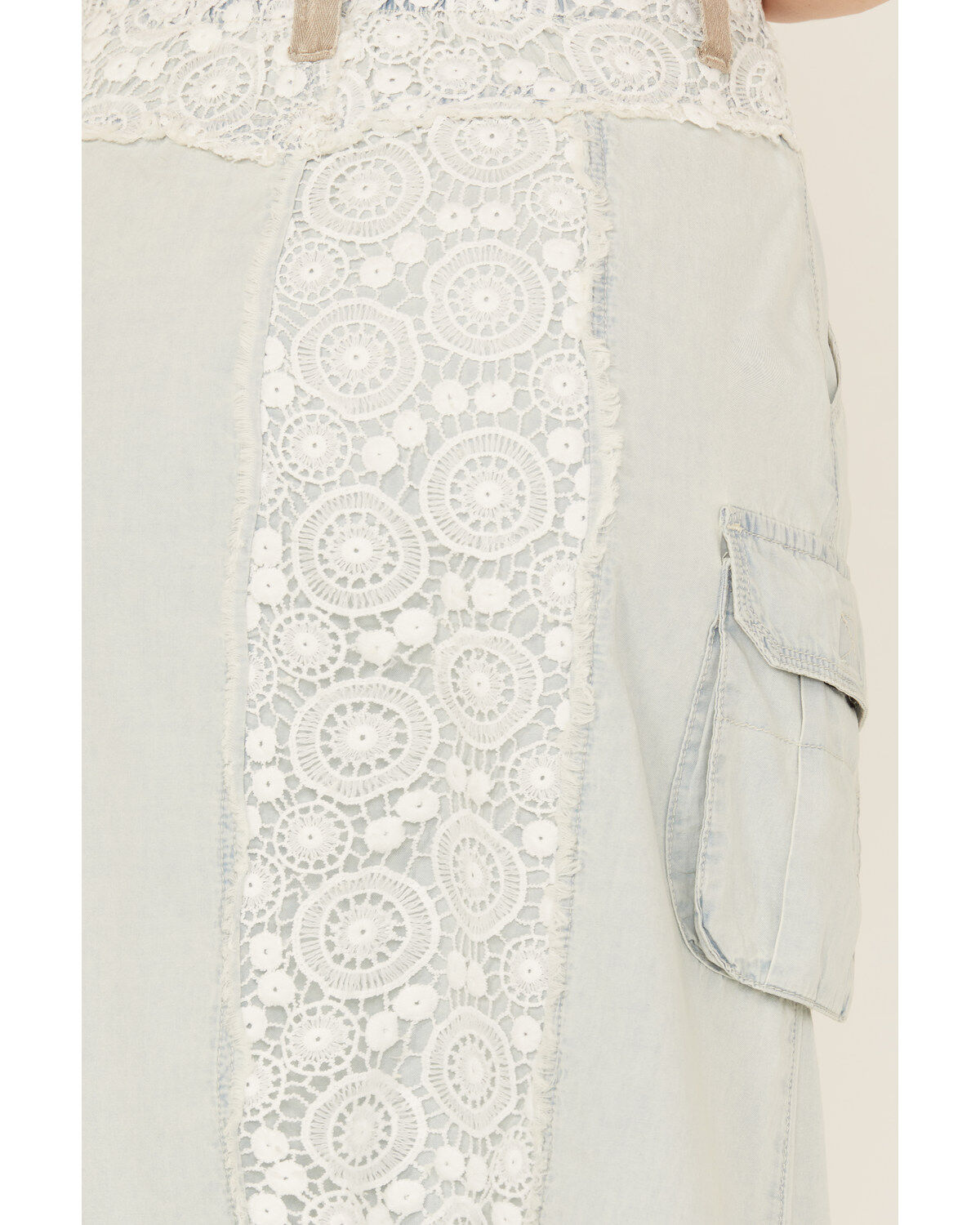 POL Women's Lace Light Wash Denim Midi Skirt