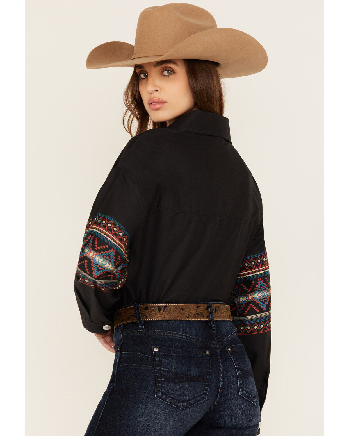 Rock & Roll Denim Women's Southwestern Border Print Cropped Long Sleeve Button-Down Western Shirt