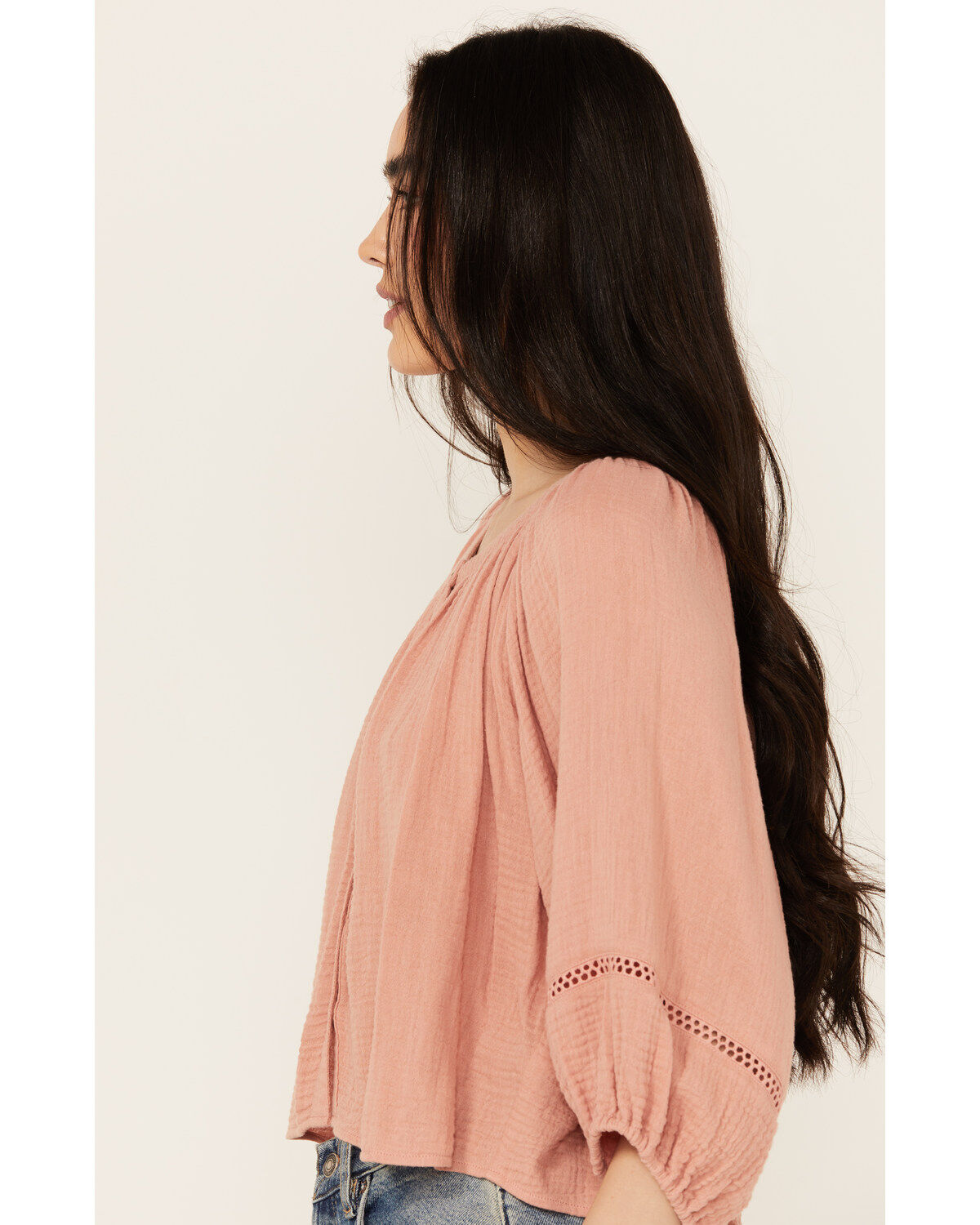 Cleo + Wolf Women's Brie Crochet Trim Long Sleeve Shirt