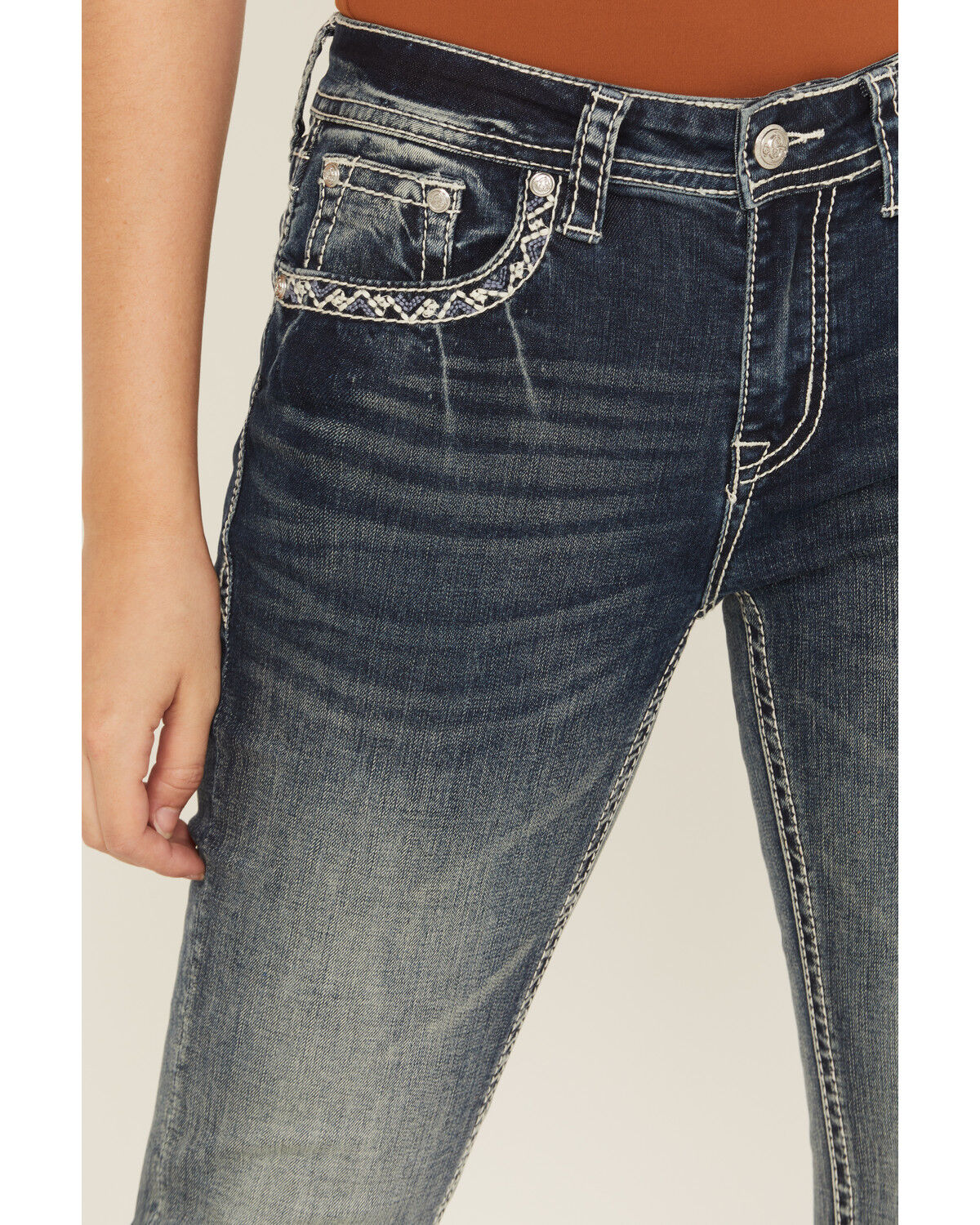 Grace in LA Women's Medium Wash Floral Embroidered Mid Rise Bootcut Stretch Denim Jeans