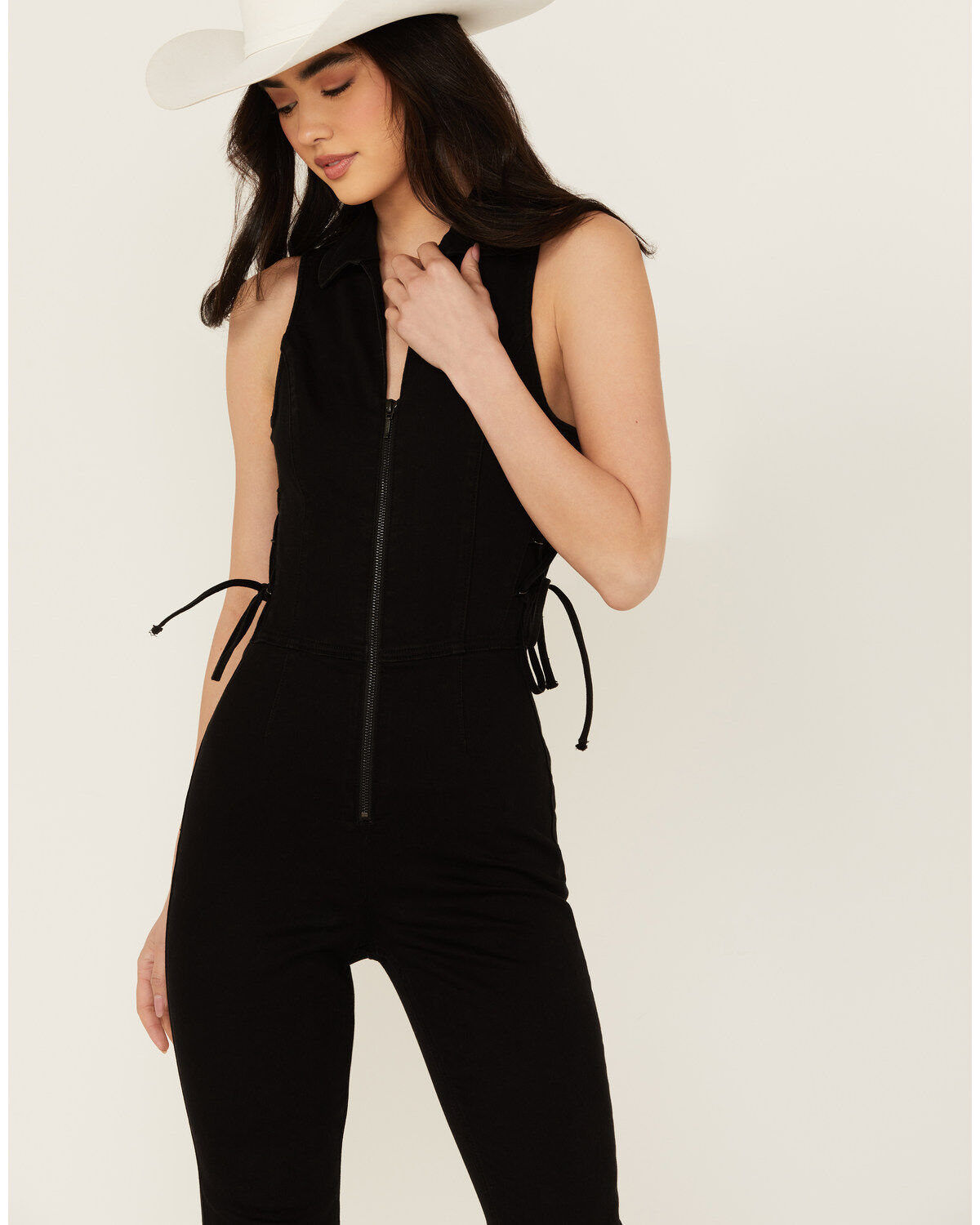 Idyllwind Women's Lawson Stretch Lace Detail Flare Jumpsuit