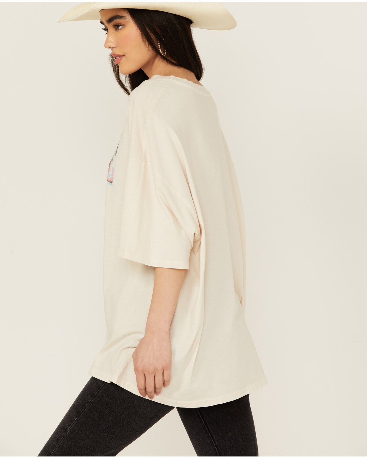 Day Dreamer Women's Willie Nelson Short Sleeve Oversized Graphic Tee