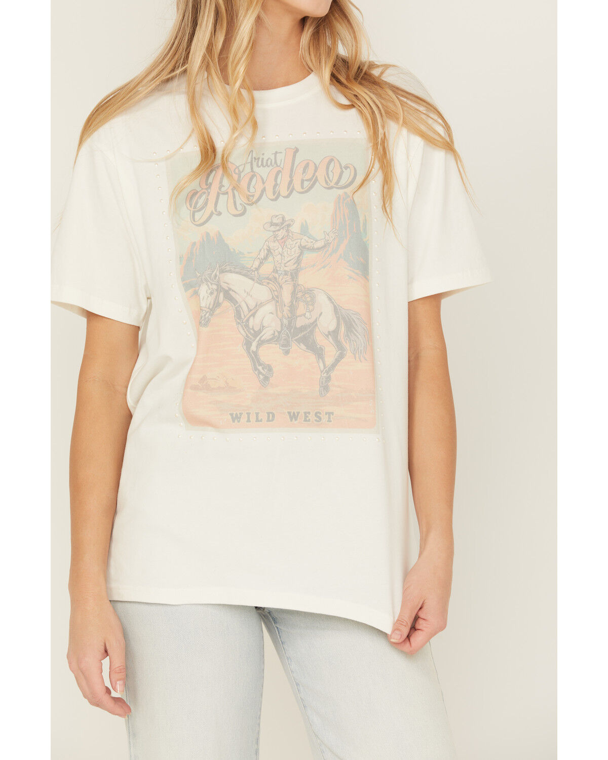 Ariat Women's Rodeo Pearl Short Sleeve Graphic Tee