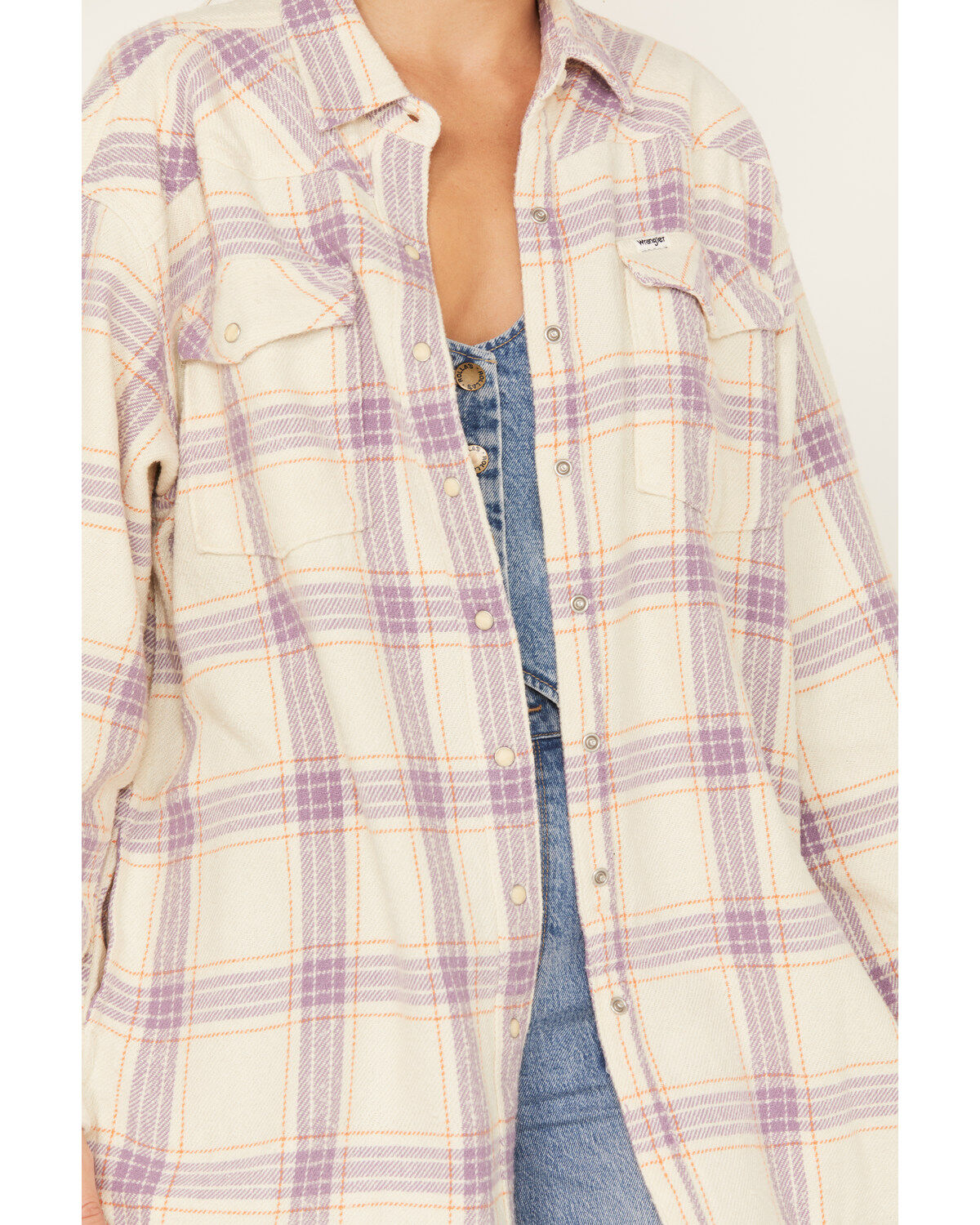 Wrangler Women's Jumbo Plaid Print Long Sleeve Western Snap Shirt