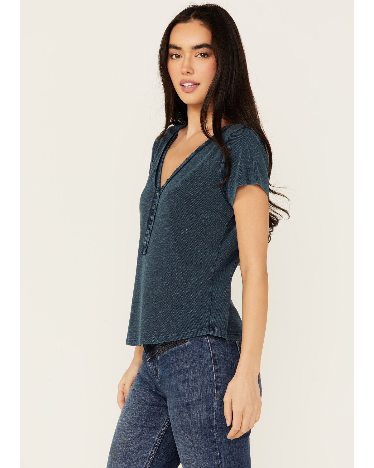 Idyllwind Women's Vaughn Henley Short Sleeve Shirt