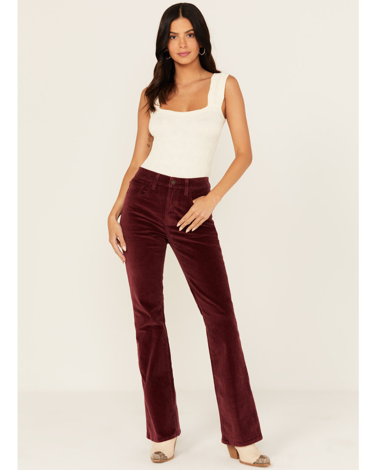 Levi's Women's High Rise 725 Corduroy Bootcut Stretch Jeans