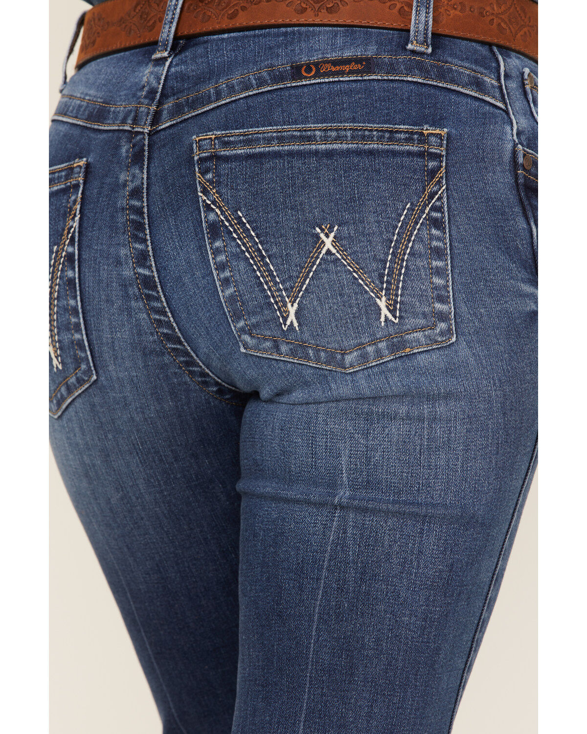 Wrangler Women's Medium Wash Mid Rise Jane Q-Baby Bootcut Ultimate Riding Jeans