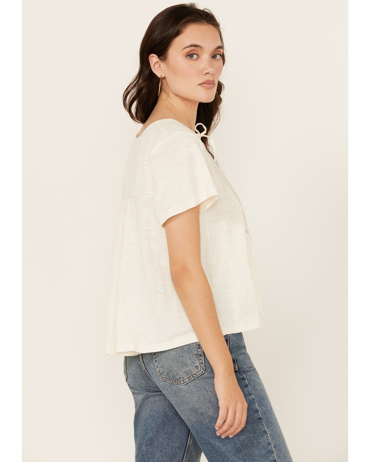 Cleo + Wolf Women's Bella Pintuck Detail Peasant Short Sleeve Blouse