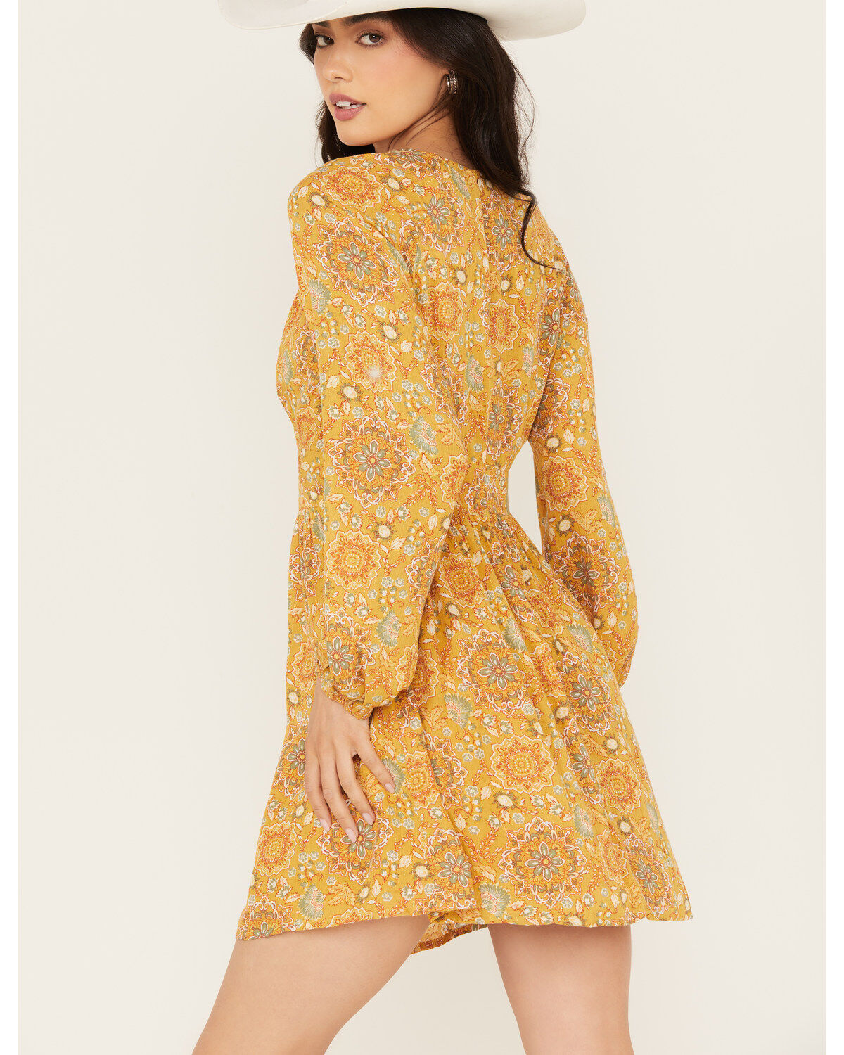 En Creme Women's Medallion Print Cut Out Long Sleeve Mini Dress