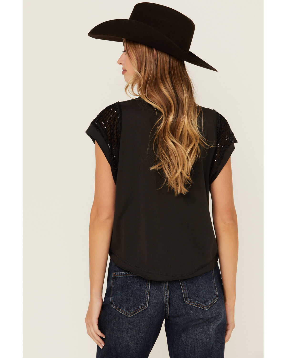 Originality Women's Nashville Lace Short Sleeve Graphic Tee