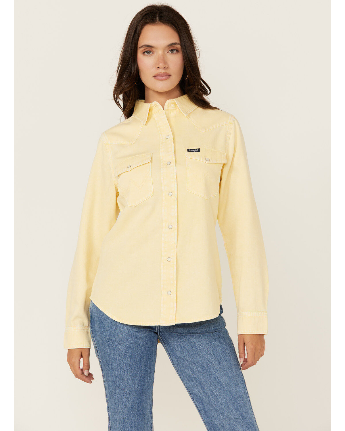 Wrangler Retro Women's Solid Long Sleeve Snap Western Shirt