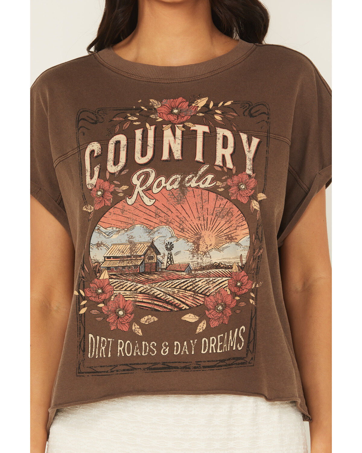 Cleo + Wolf Women's Country Roads Short Sleeve Cropped Graphic Tee