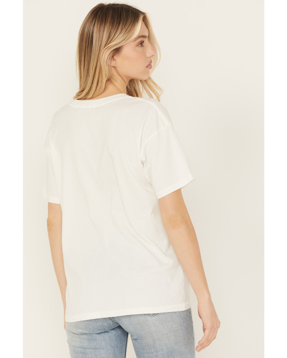 Day Dreamer Women's Lainey Wilson Horse Short Sleeve Graphic Tee