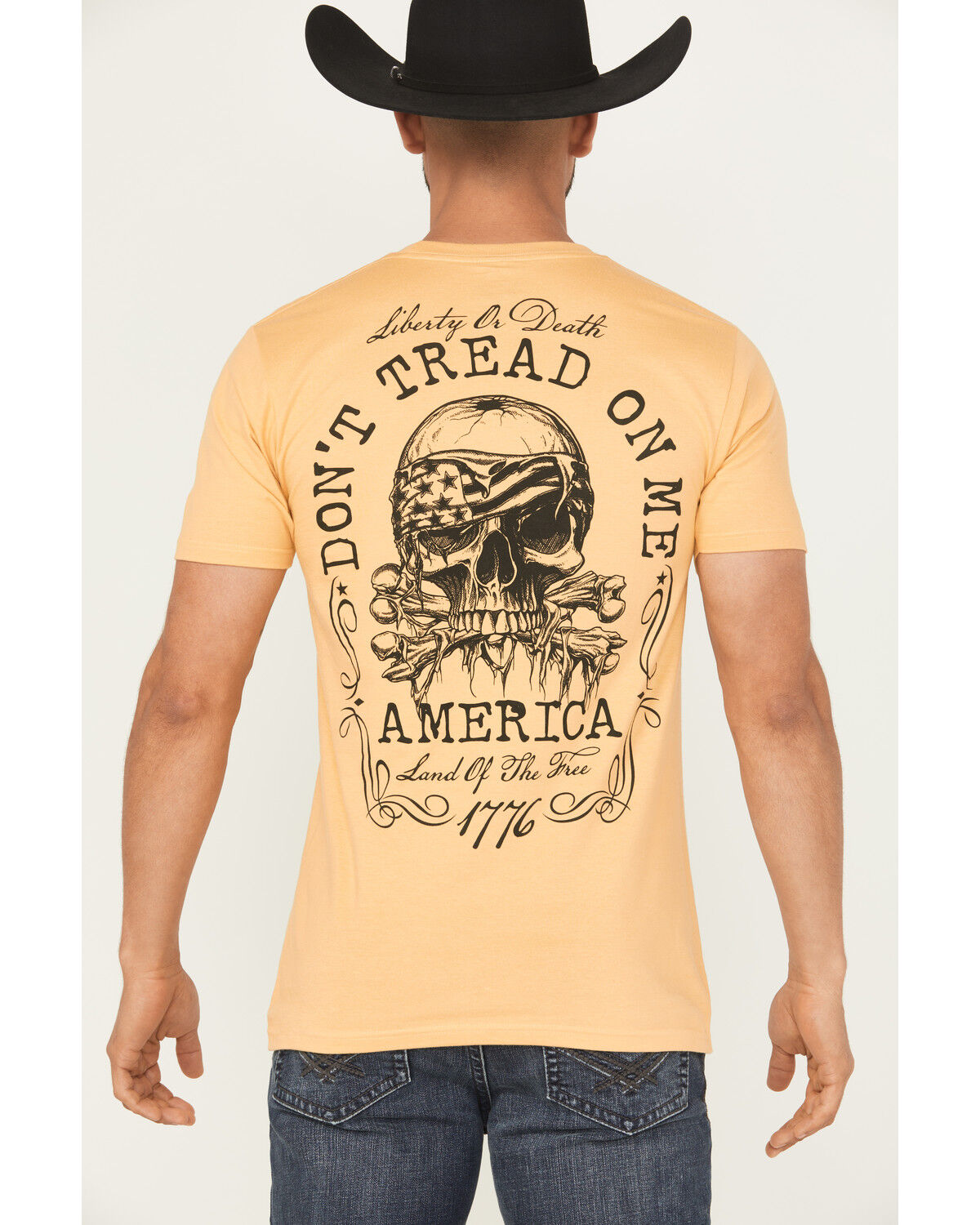 Howitzer Men's Liberty Short Sleeve Graphic T-Shirt