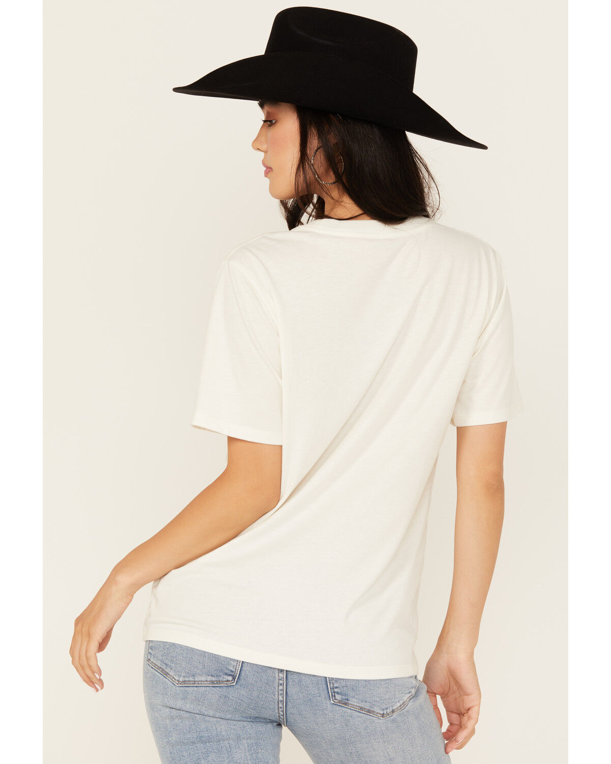 Shyanne Women's Howdy Photo Short Sleeve Graphic Tee