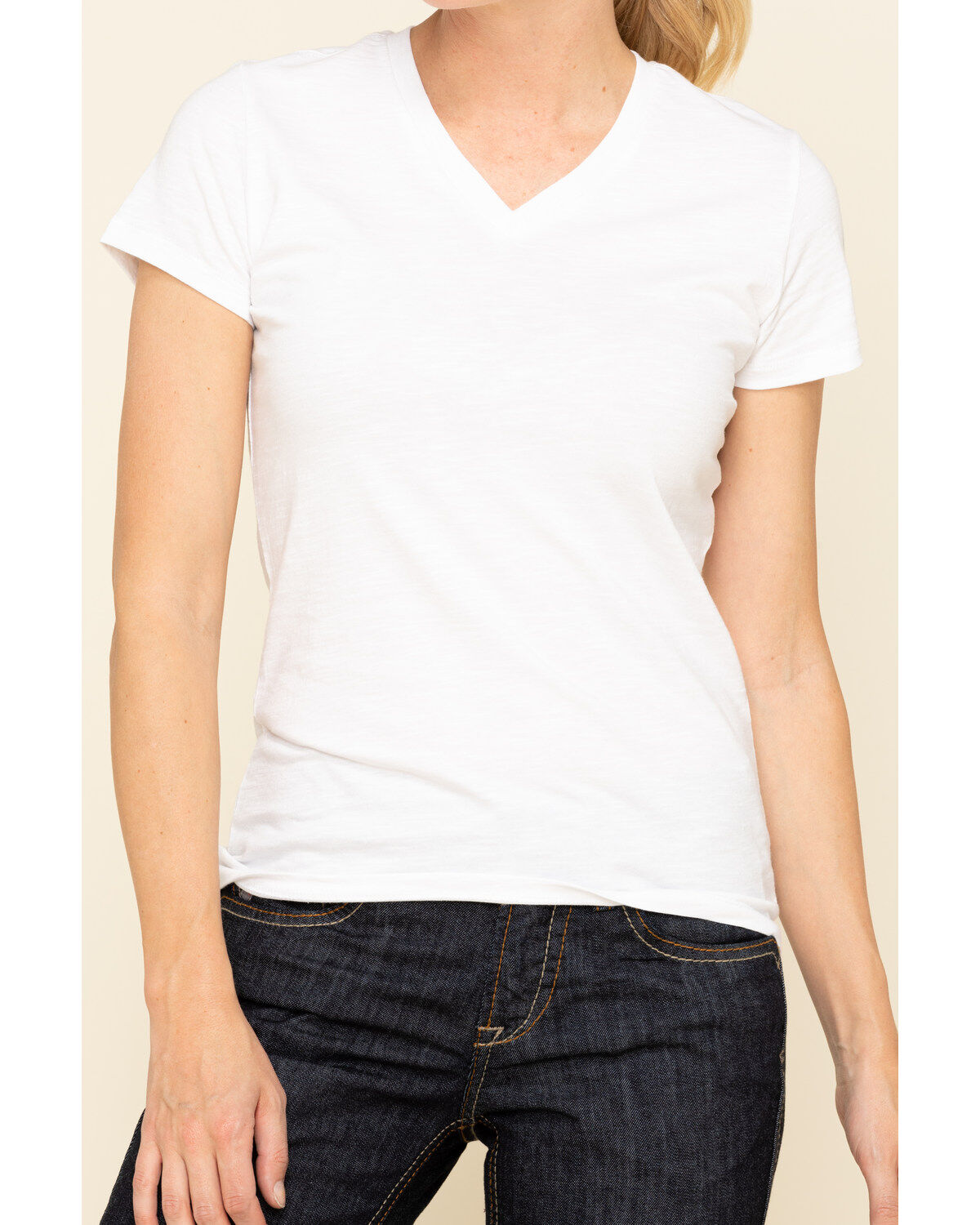Dovetail Workwear Women's White Solid V-Neck Work Tee