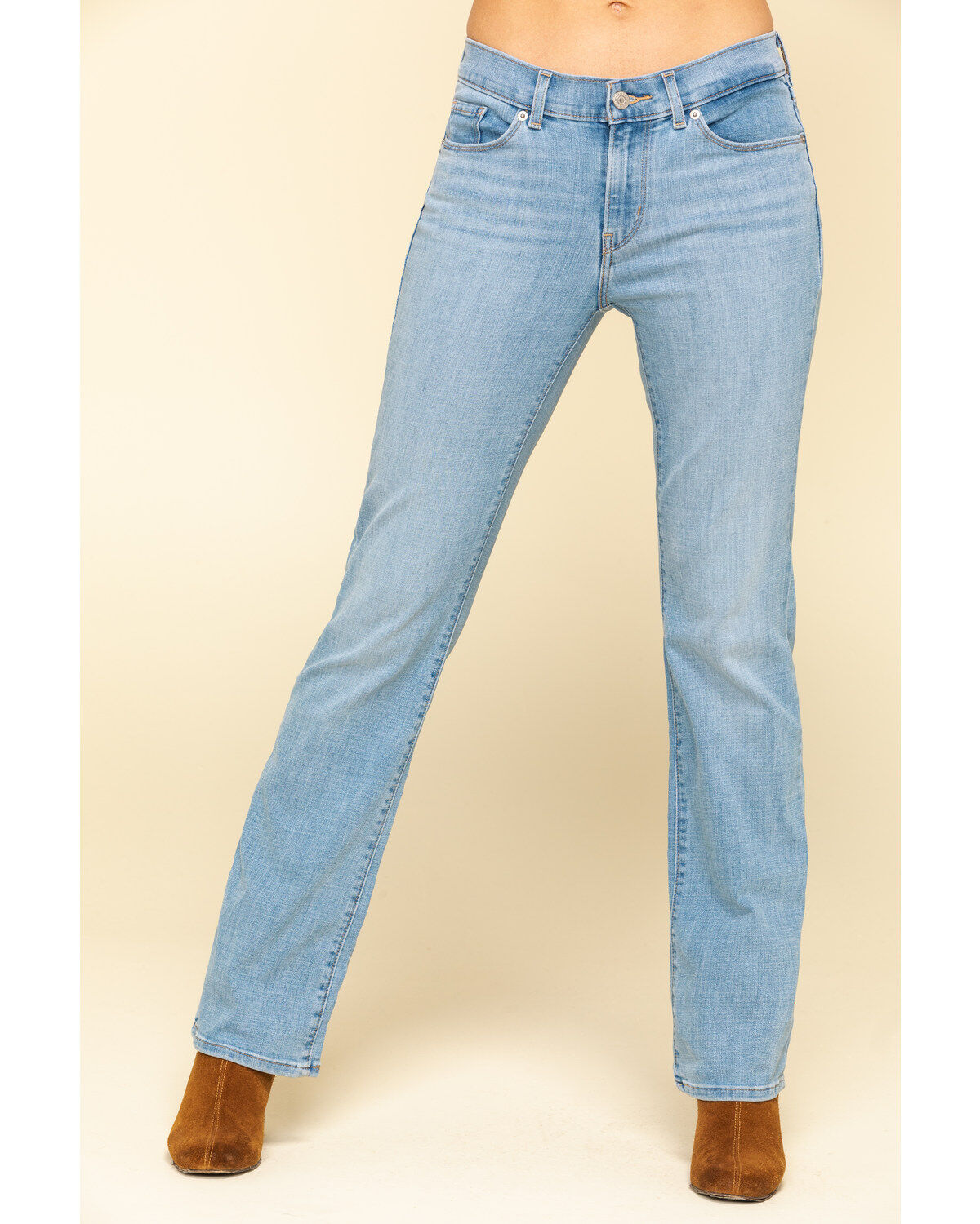 Levi's Women's Classic Light Wash Bootcut Jeans