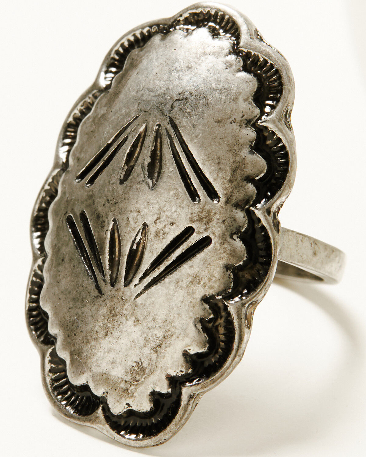 Shyanne Women's Isla Oasis Stamped Statement Ring