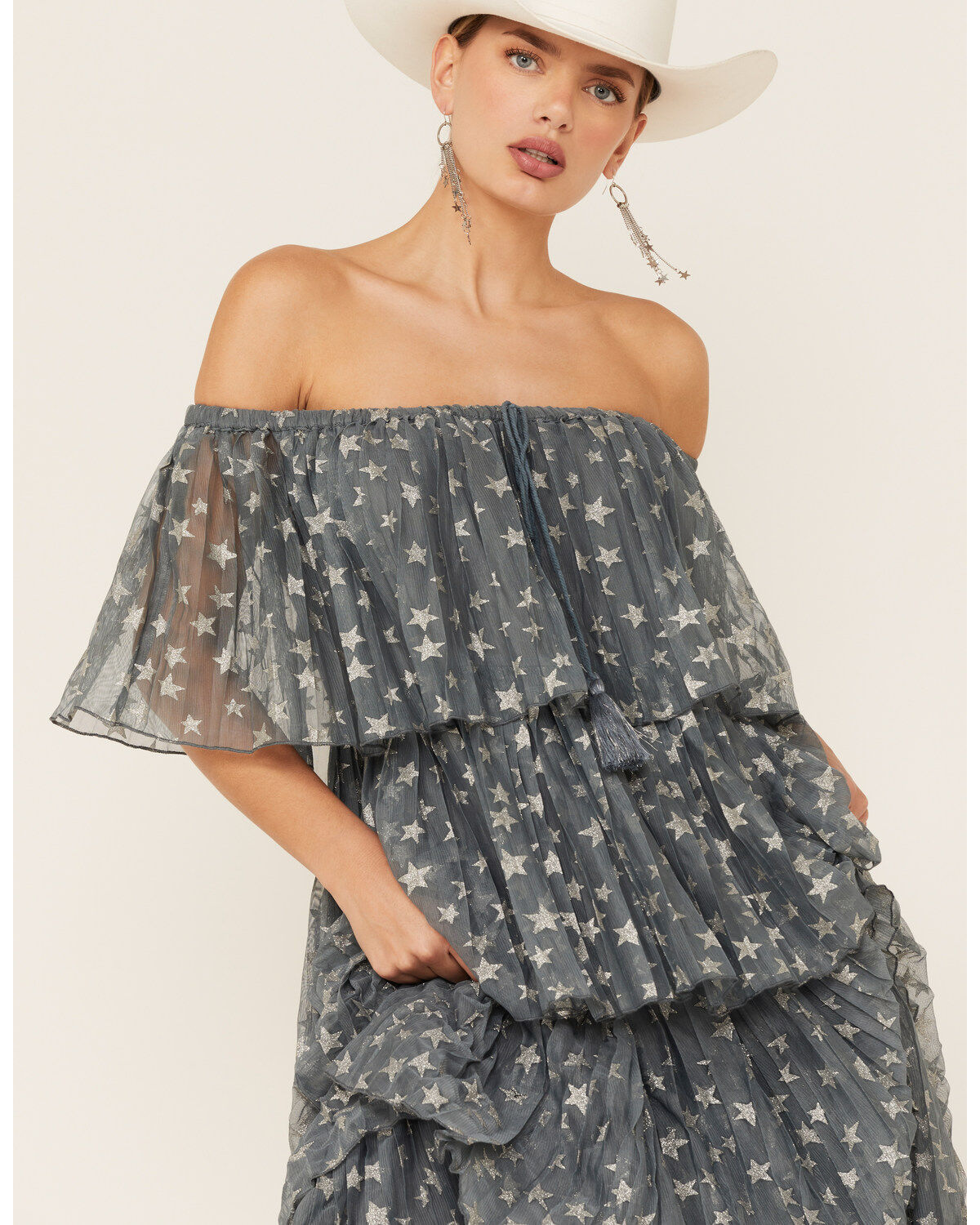 Z&L Women's Off-the-Shoulder Star Print Tiered Midi Dress