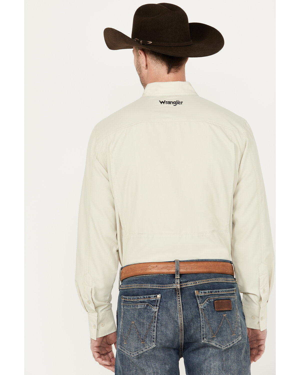 Wrangler Men's Solid Performance Long Sleeve Button Down Shirt