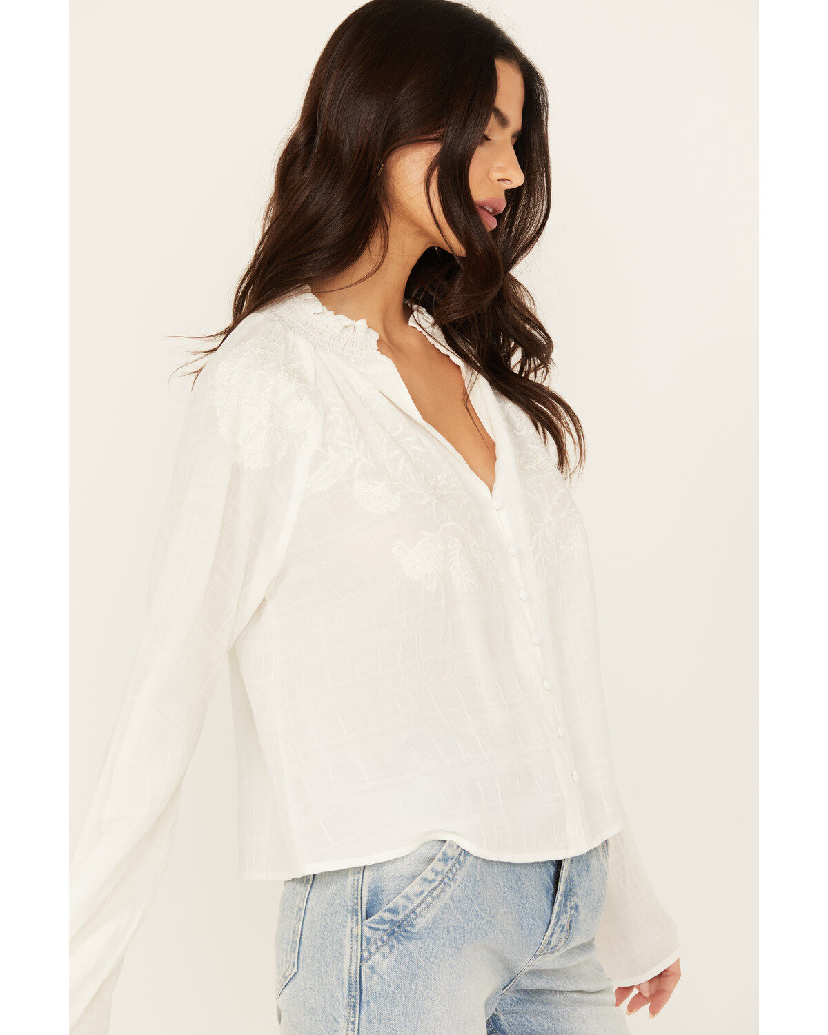 Cleo + Wolf Women's Cropped Button-Down Blouse