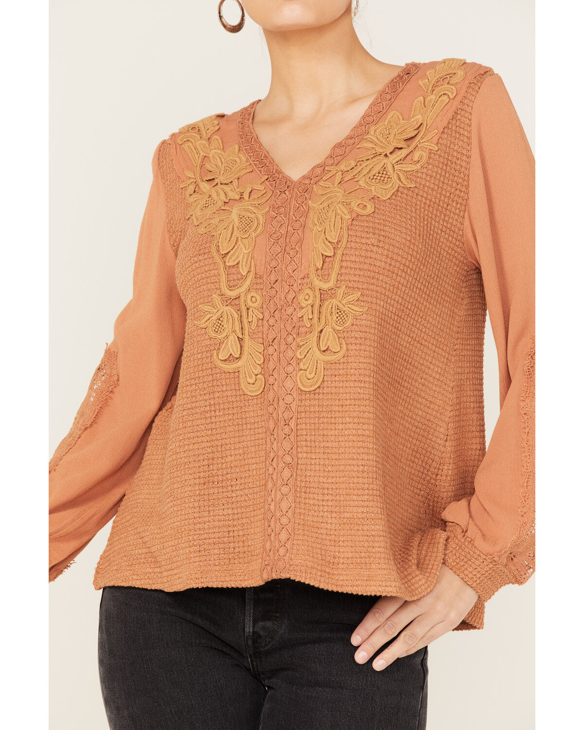 Miss Me Women's Floral Embroidered Knit Top