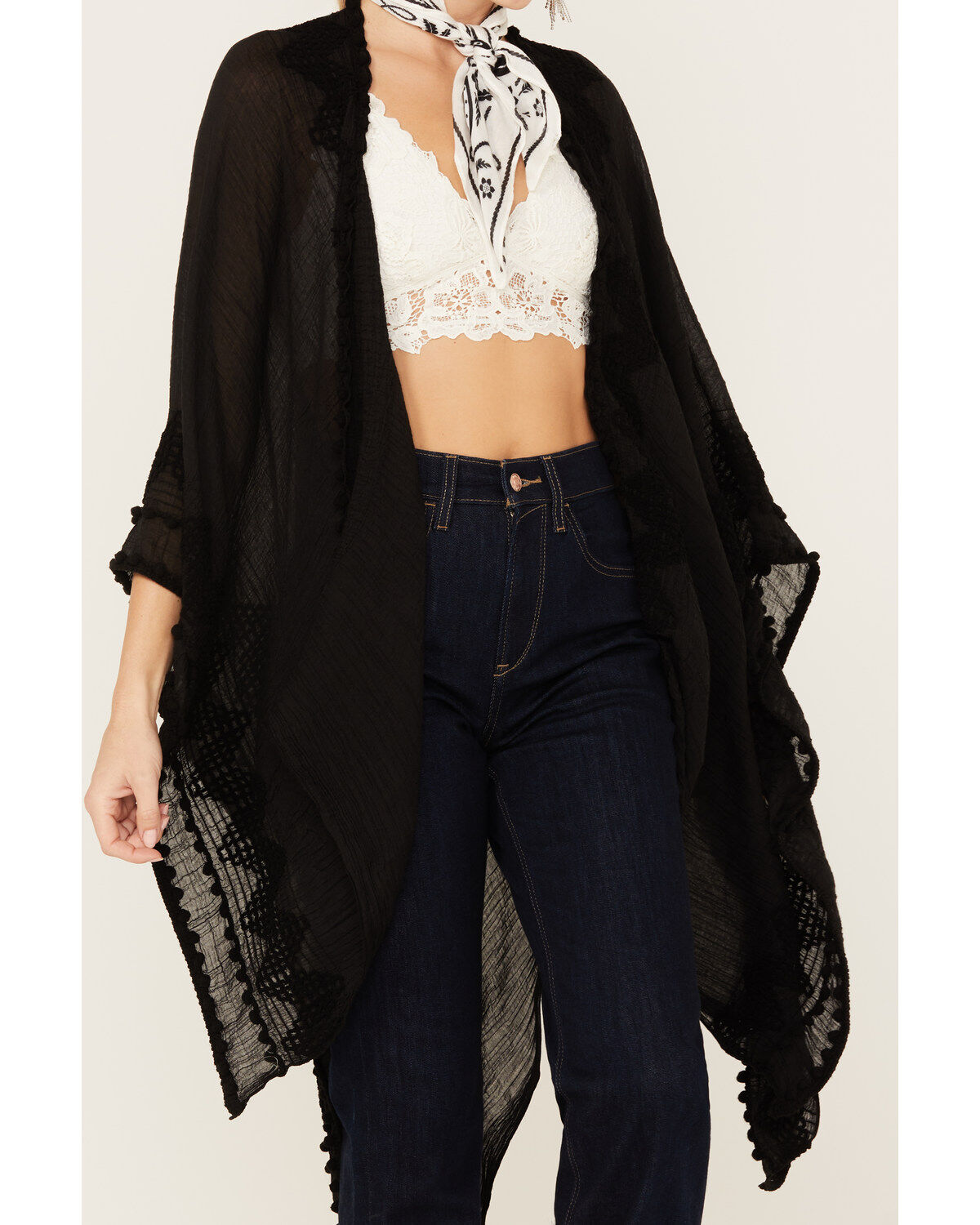 Shyanne Women's Chevron Tassel Chenille Shawl