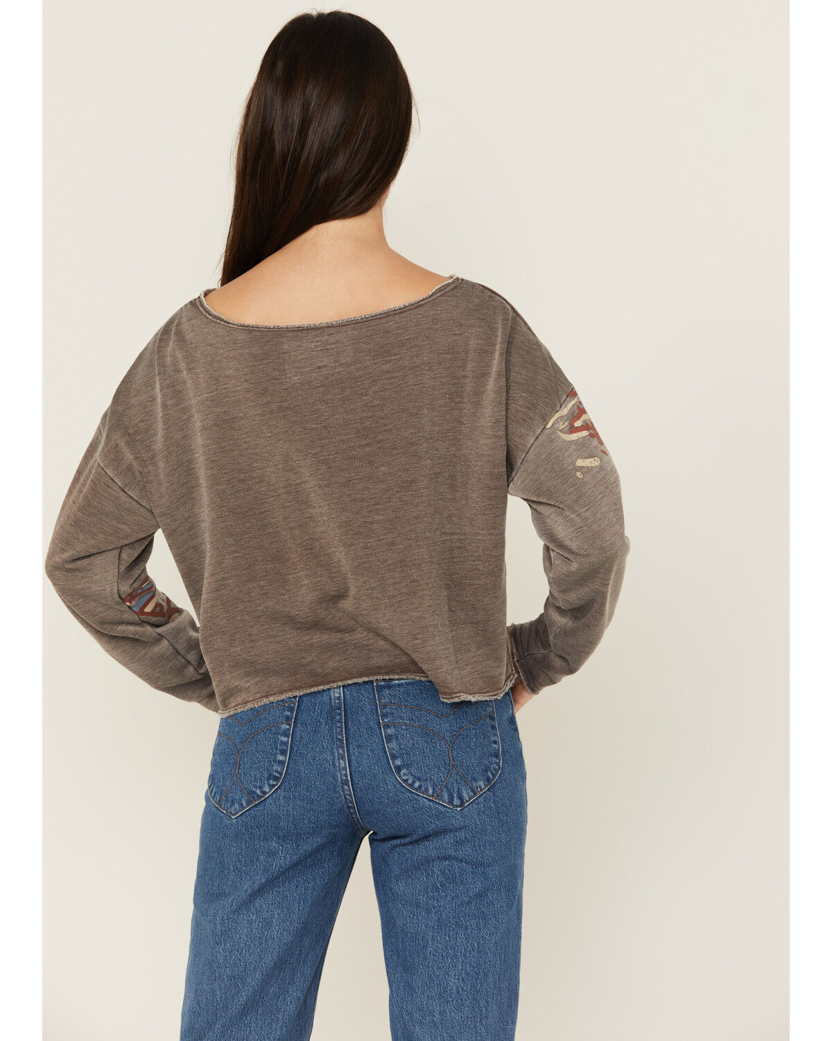 Cleo + Wolf Women's Mountain Long Sleeve Graphic Shirt