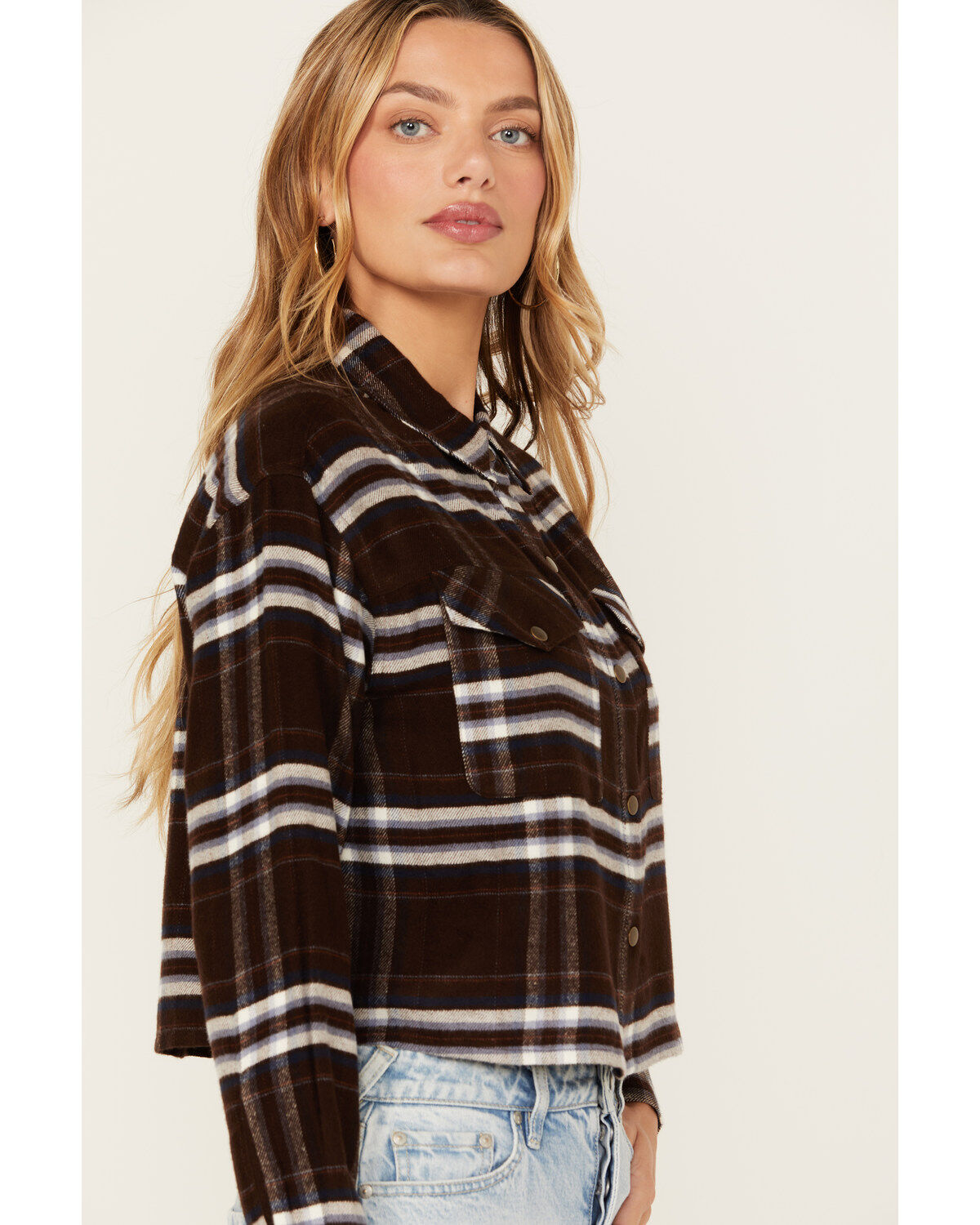 Cleo + Wolf Women's Cropped Plaid Print Flannel Shirt