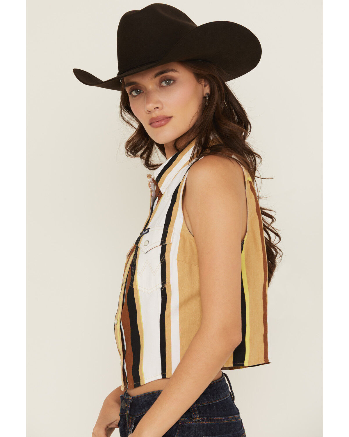 Wrangler Retro Women's Striped Print Sleeveless Snap Cropped Western Shirt