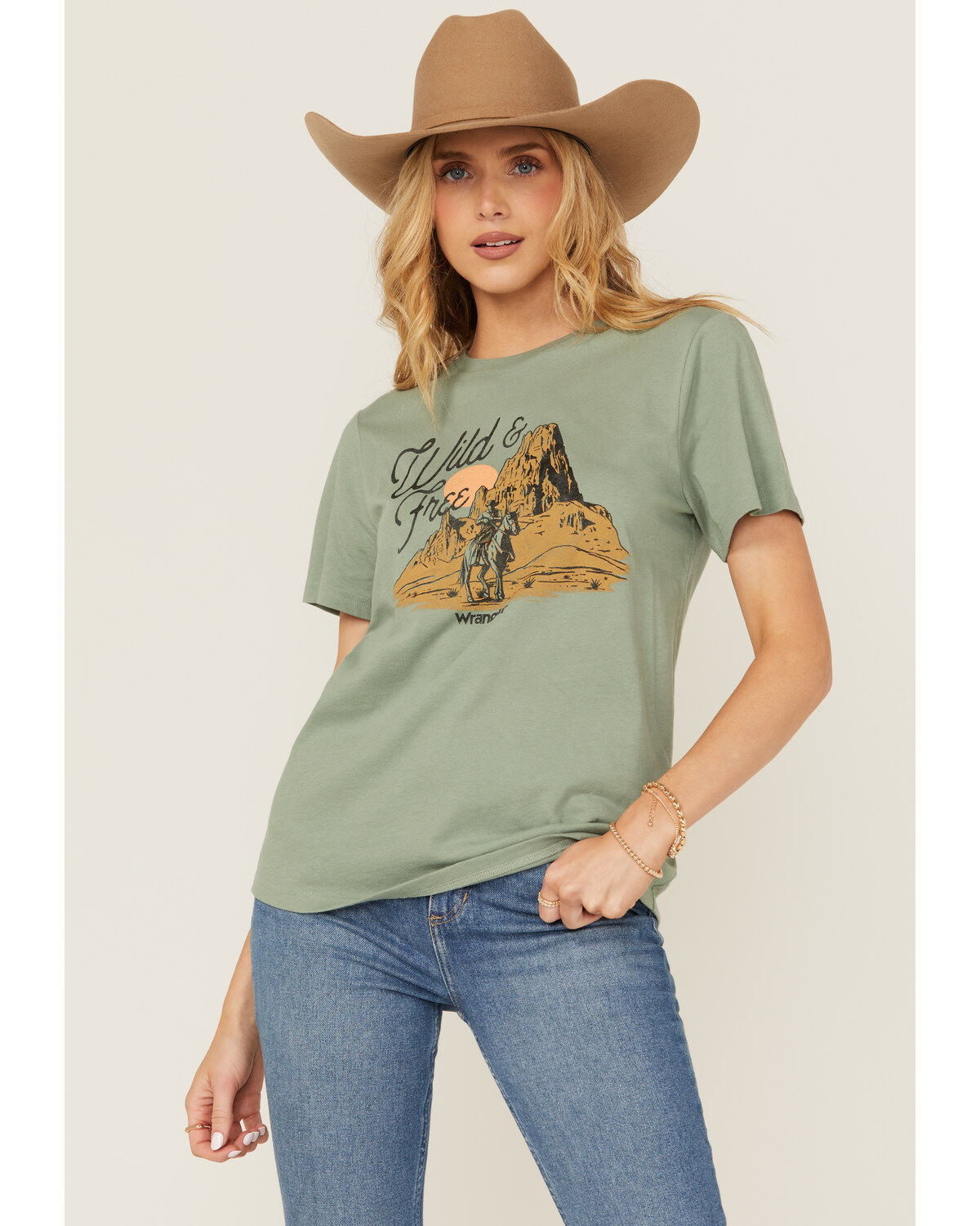 Wrangler Women's Wild & Free Short Sleeve Graphic Tee