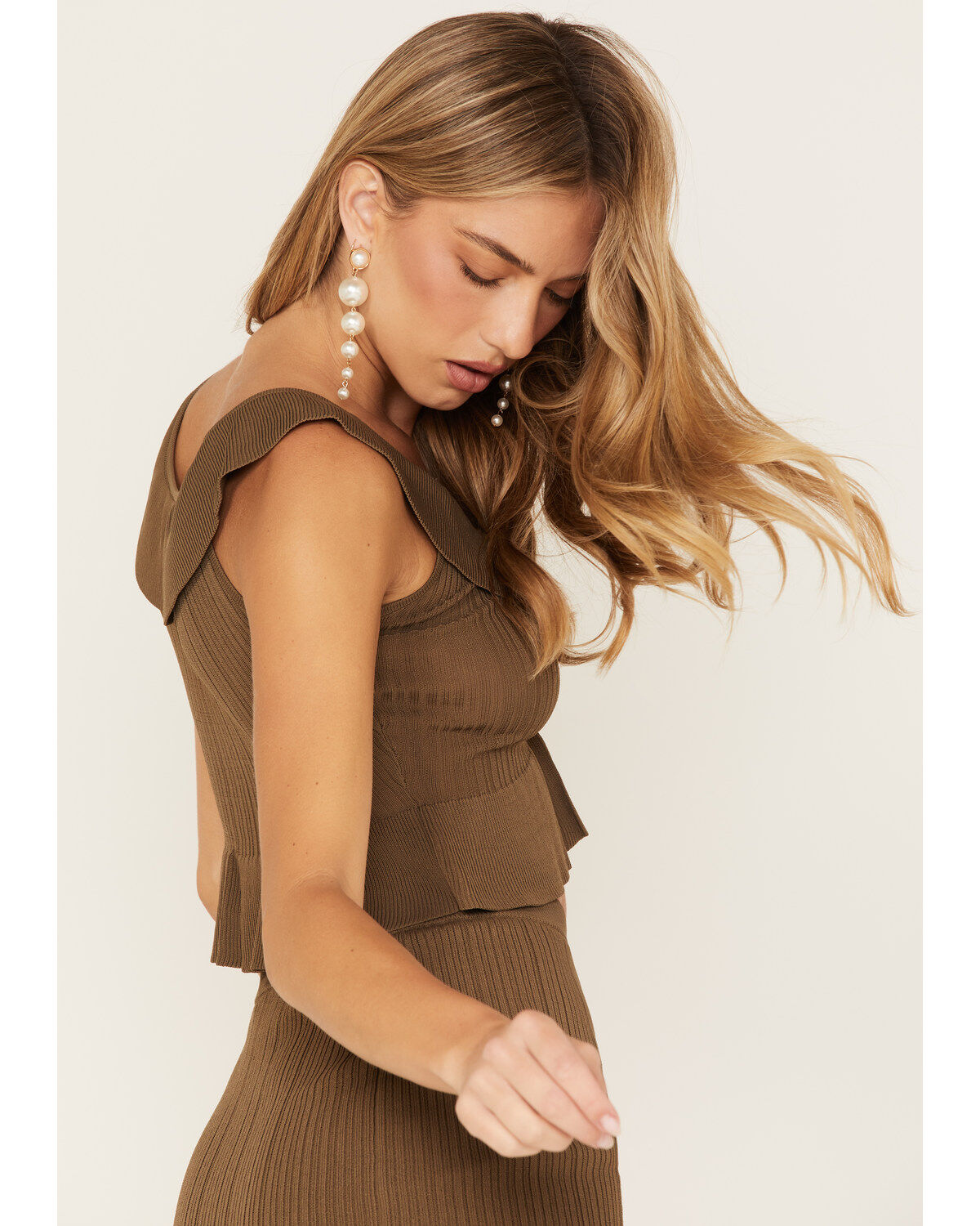 Shyanne Women's Off Shoulder Knit Top