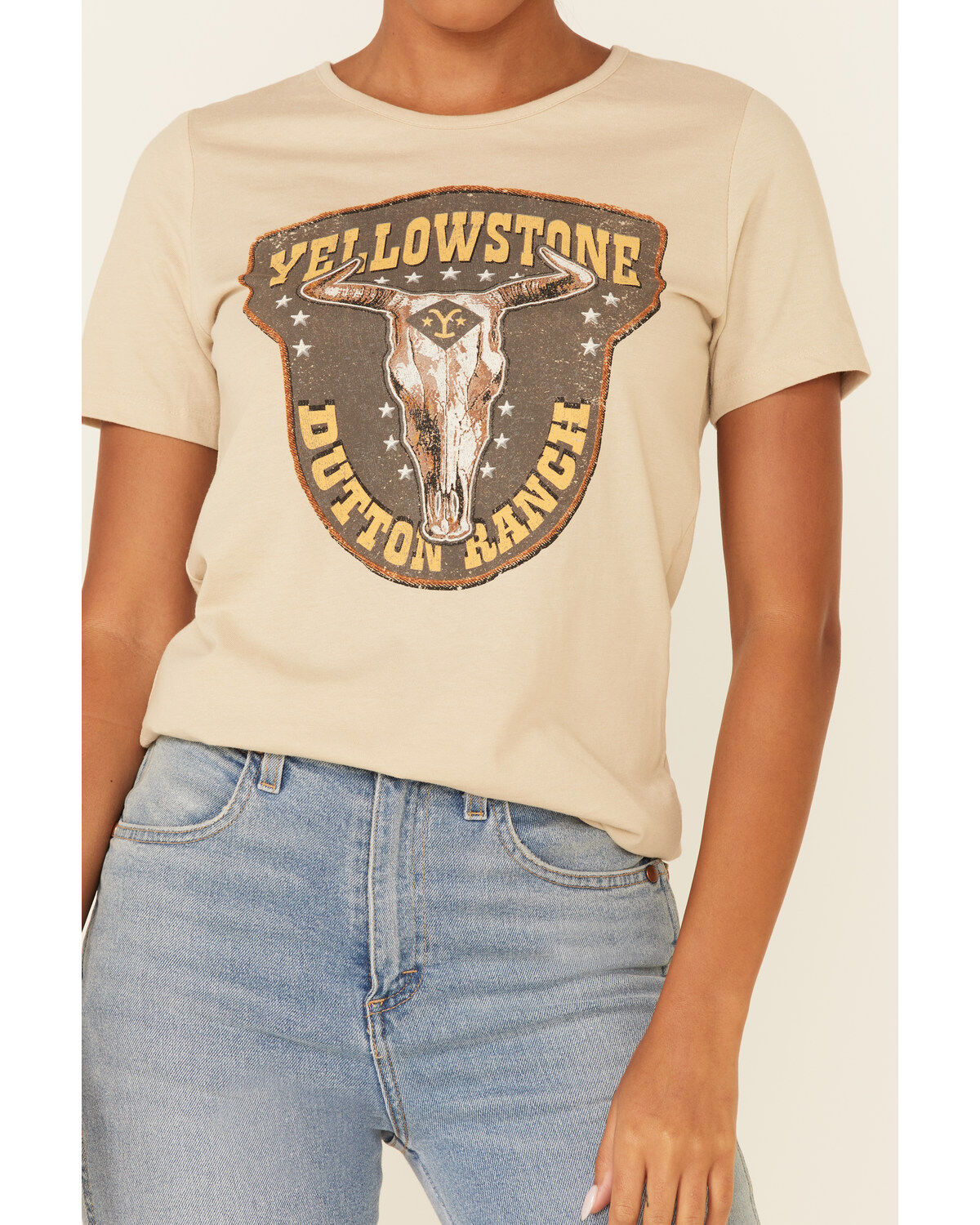 Paramount Network’s Yellowstone Women's Dutton Ranch Steerhead Graphic Short Sleeve Tee