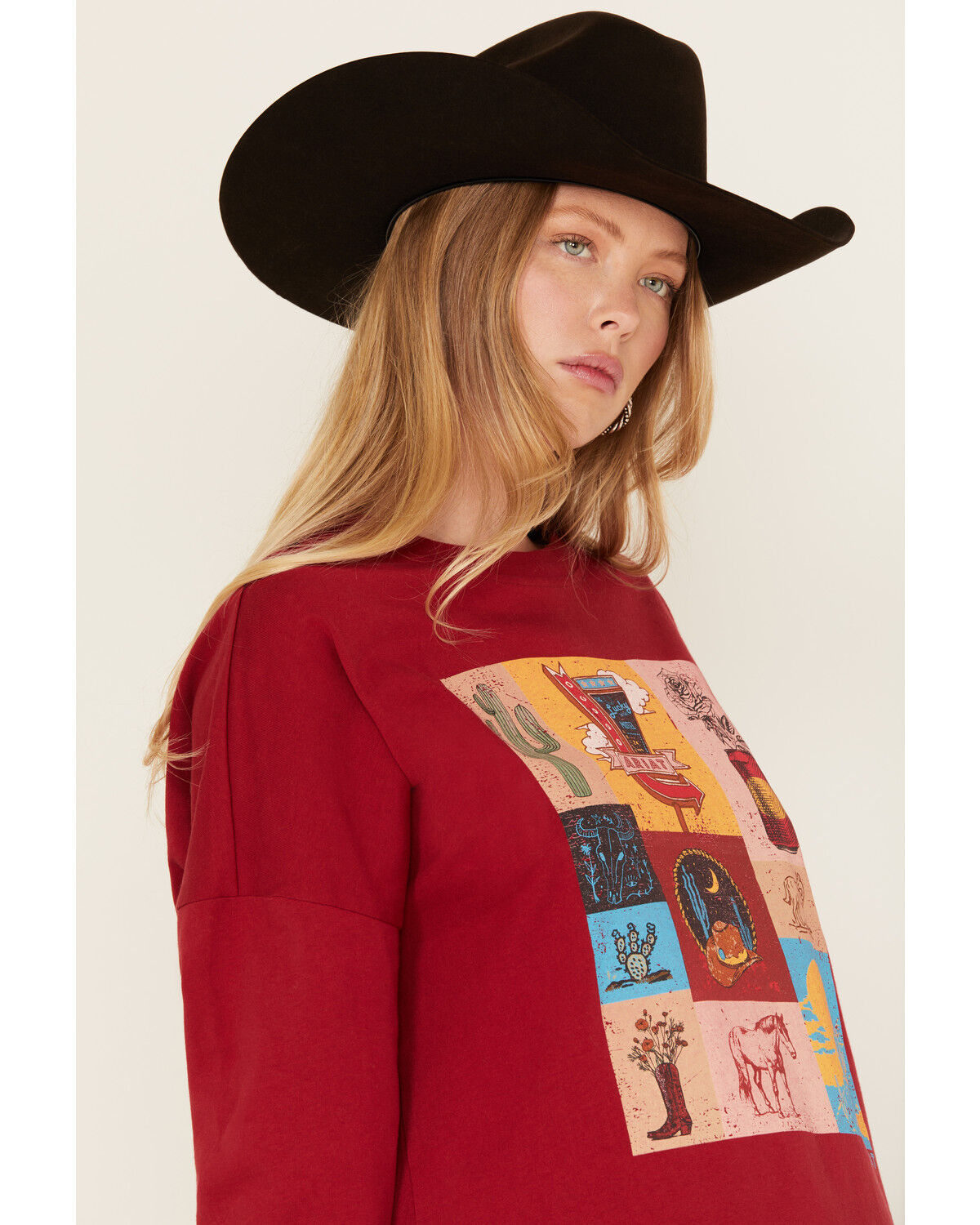 Ariat Women's Desert Graphic Long Sleeve Graphic Shirt