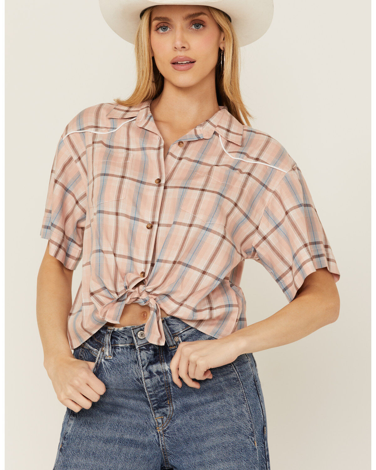 Cumberland Outfitters Women's Plaid Print Short Sleeve Button-Down Western Shirt