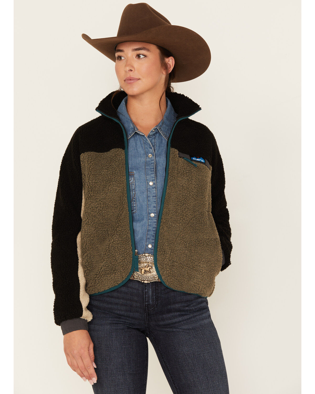 Kavu Women's Pinesdale Shadow Pine Sherpa Fleece Jacket