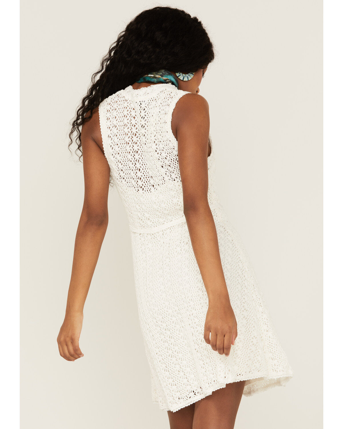 Beyond The Radar Women's Hepburn Lace Sleeveless Mini Dress
