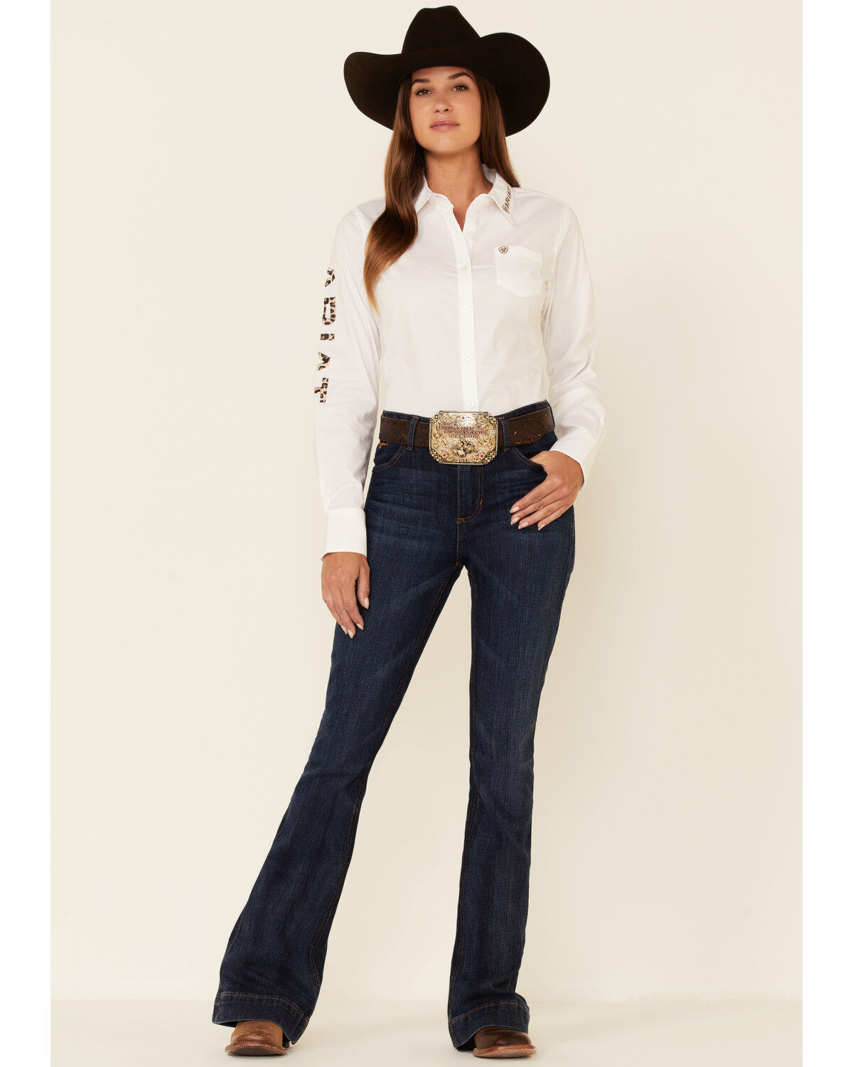 Ariat Women's Team Kirby Leopard Logo Long Sleeve Button Down Stretch Shirt