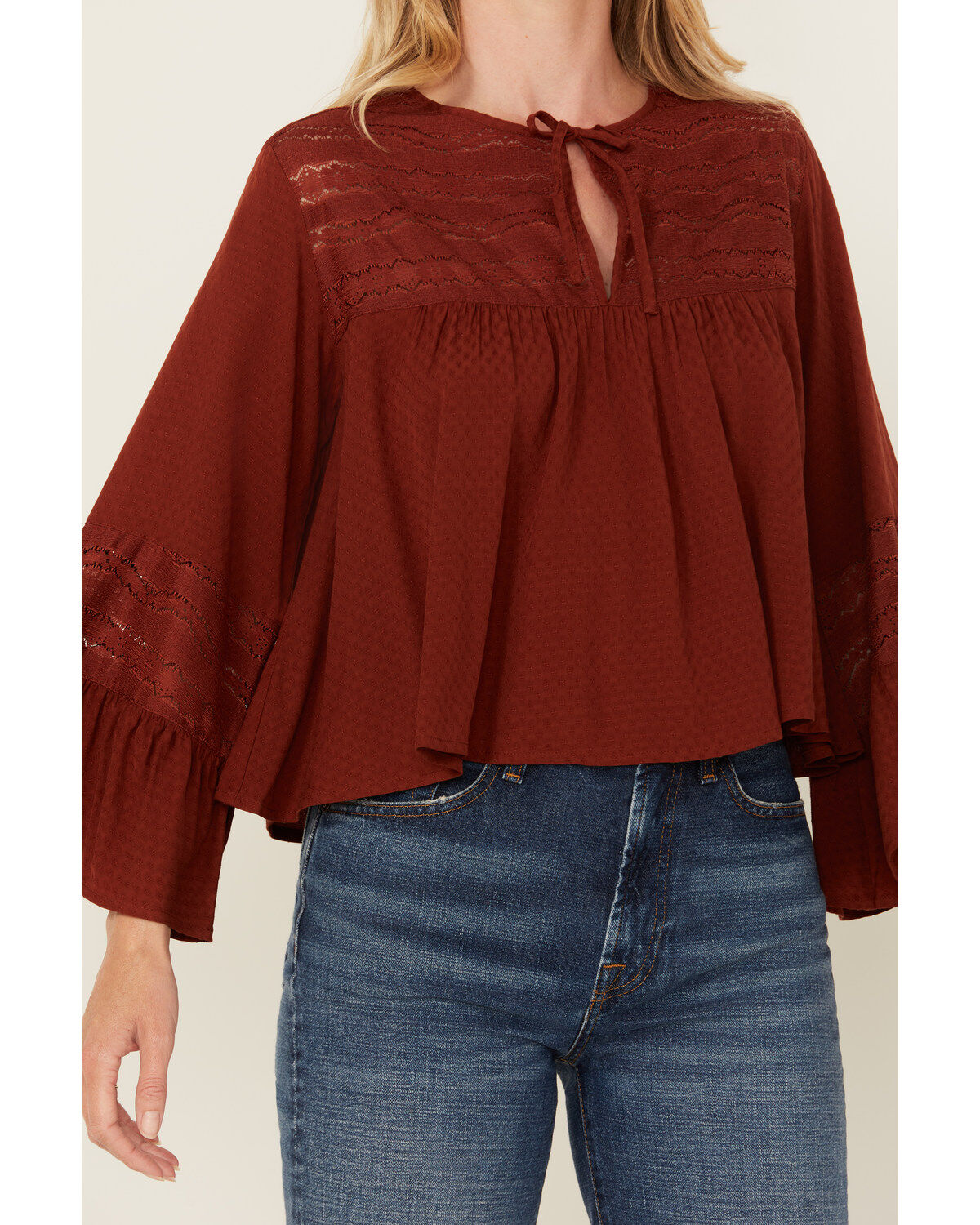 Cleo + Wolf Women's Lace Front Long Sleeve Peasant Top