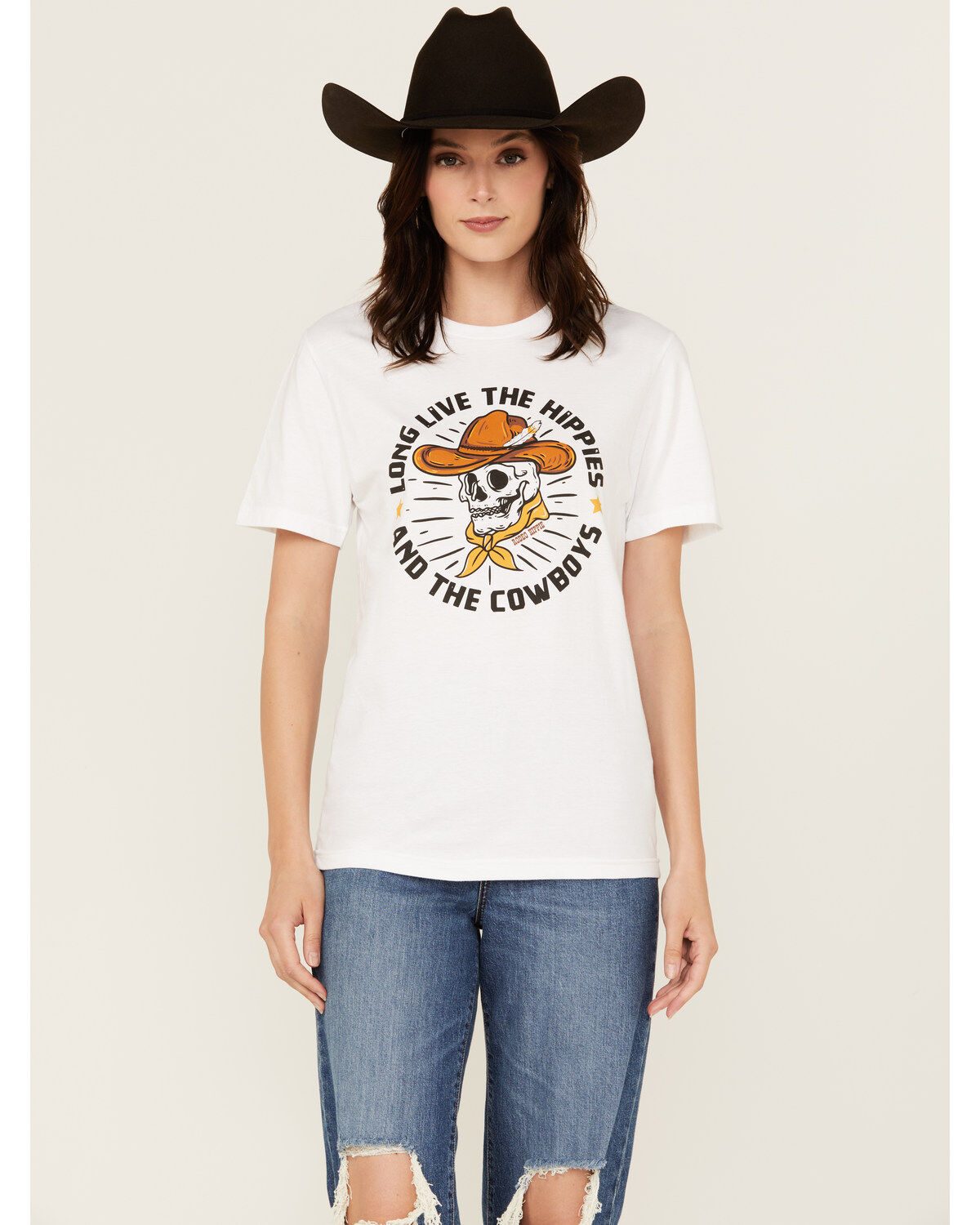 Rodeo Hippie Women's Long Live Cowboys Skull Short Sleeve Graphic Tee