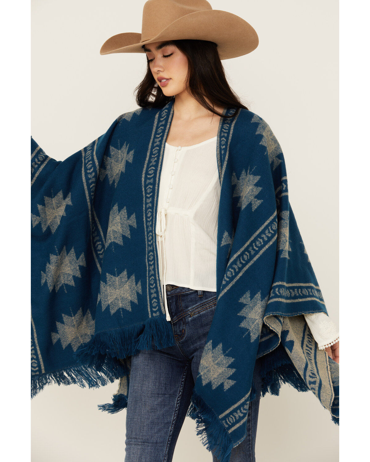 Idyllwind Women's Fesslers Reversible Shawl