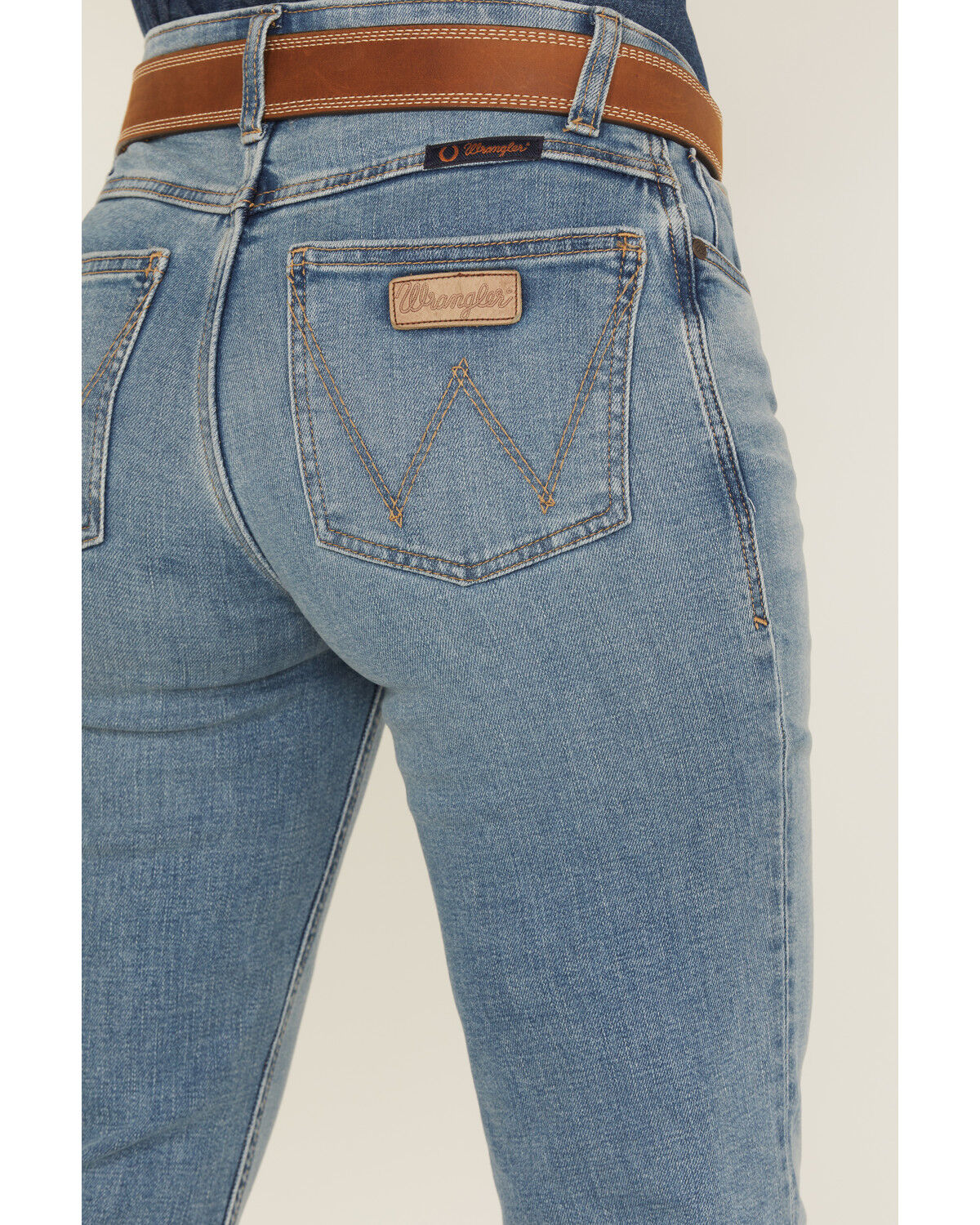 Wrangler Women's Medium Wash Mid Rise Willow Ultimate Riding Bootcut Stretch Denim Jeans