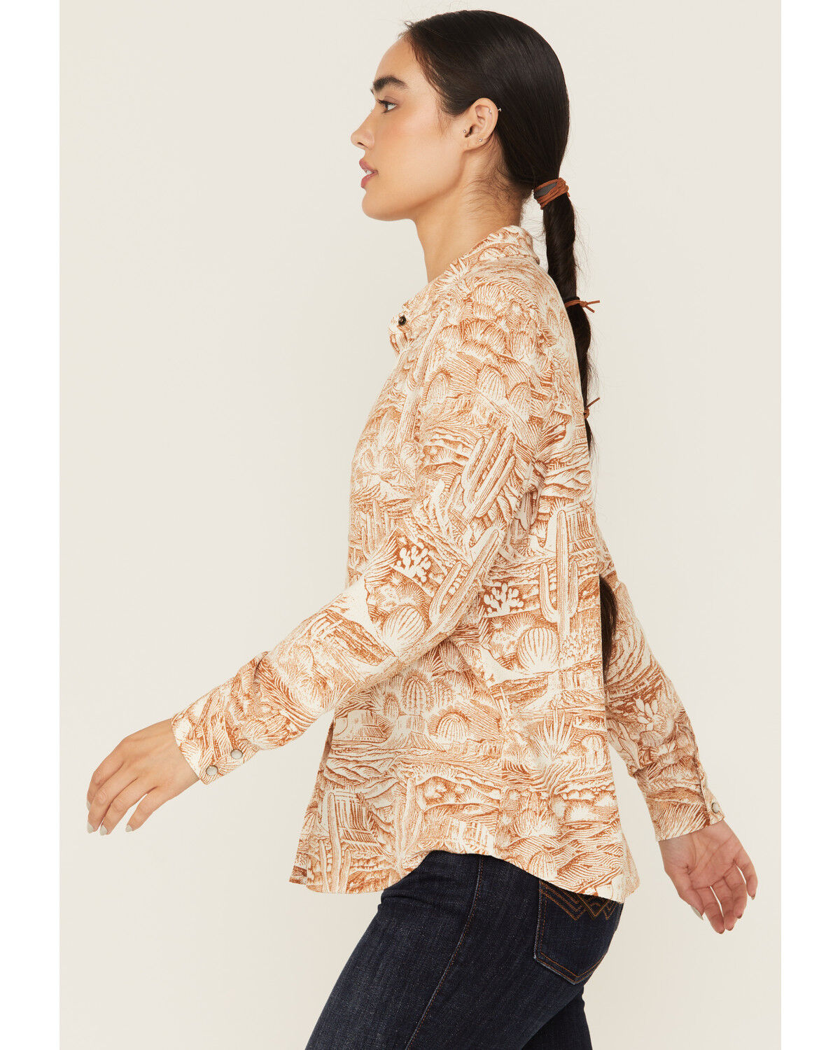 Idyllwind Women's Rockwall Conversation Print Feather Light Long Sleeve Pearl Snap Western Shirt