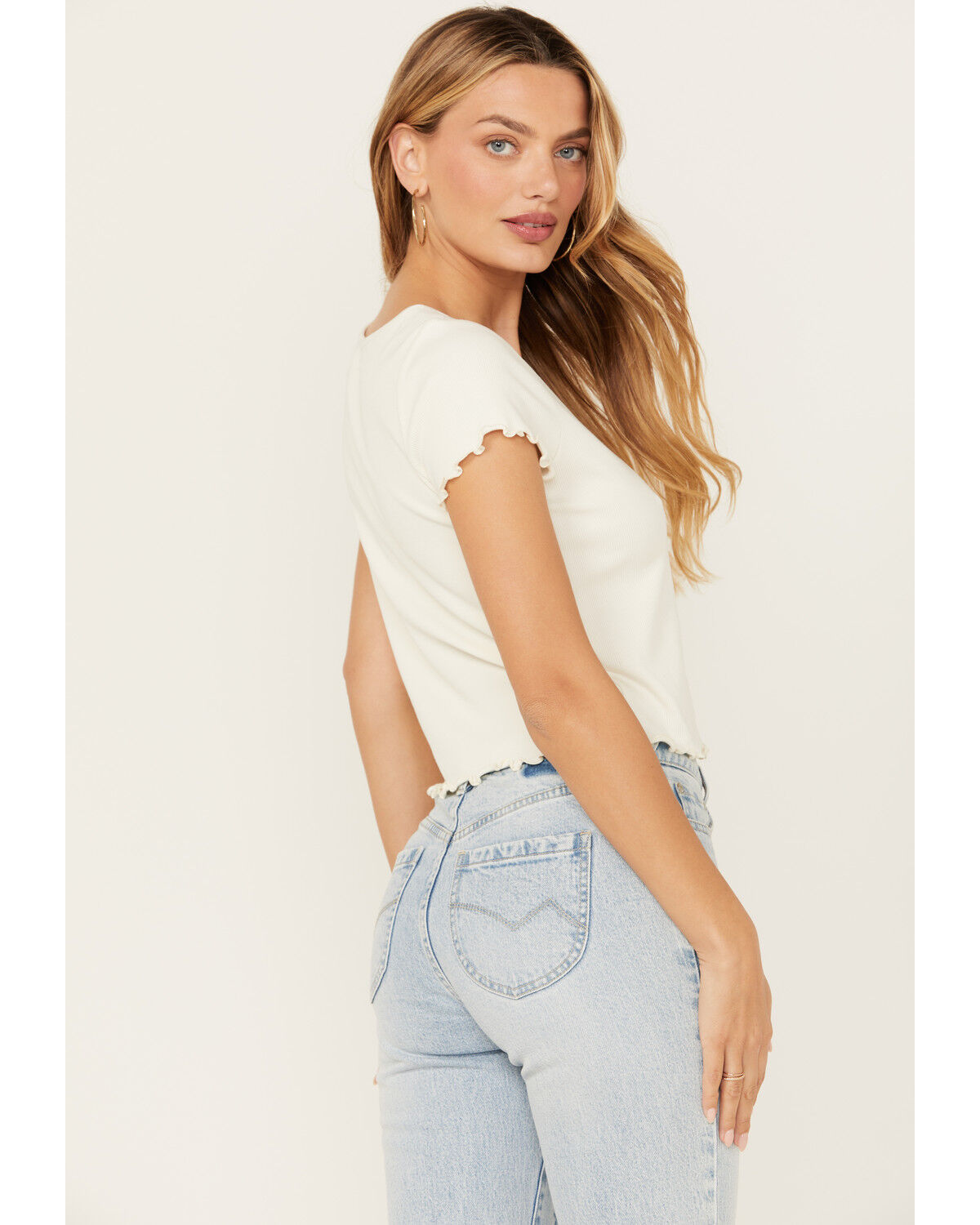 Cleo + Wolf Women's Ribbed Baby Tee