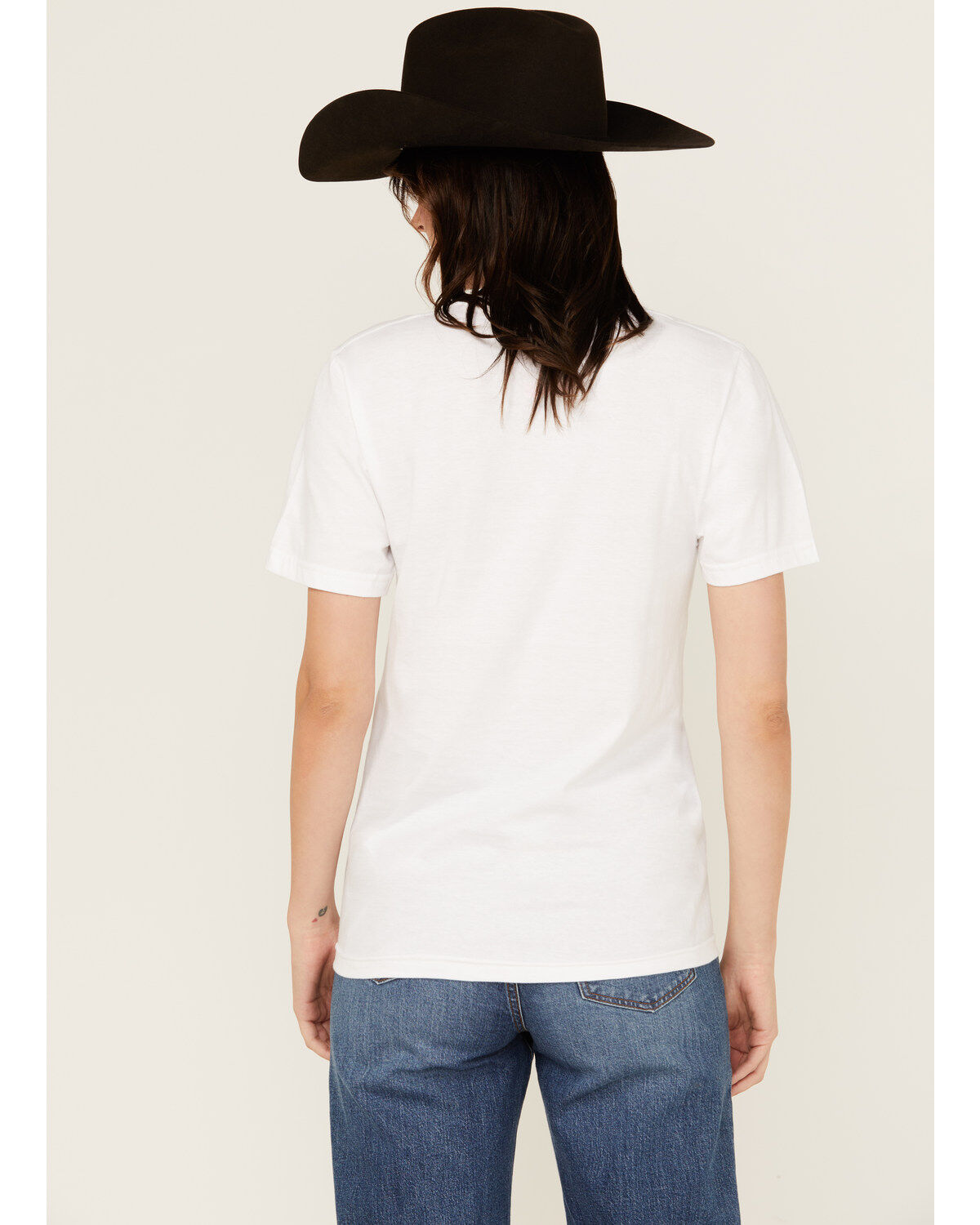 Rodeo Hippie Women's Long Live Cowboys Skull Short Sleeve Graphic Tee