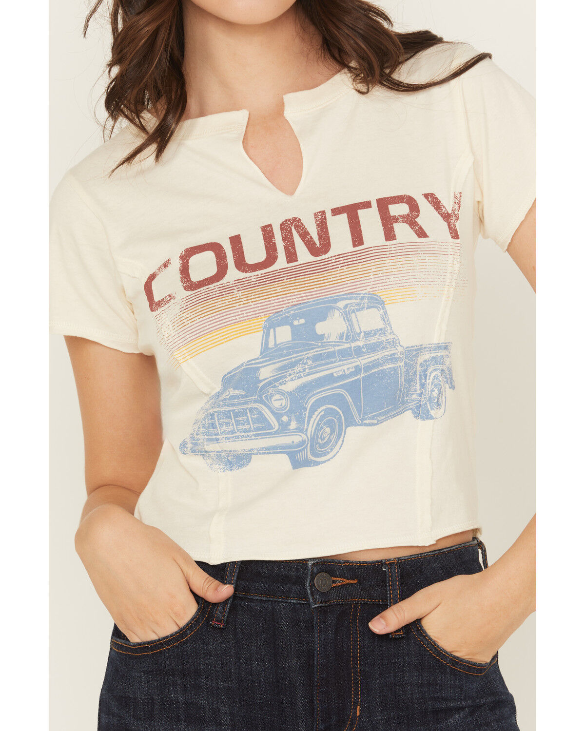 Cleo + Wolf Women's Easton Country Truck Short Sleeve Graphic Tee