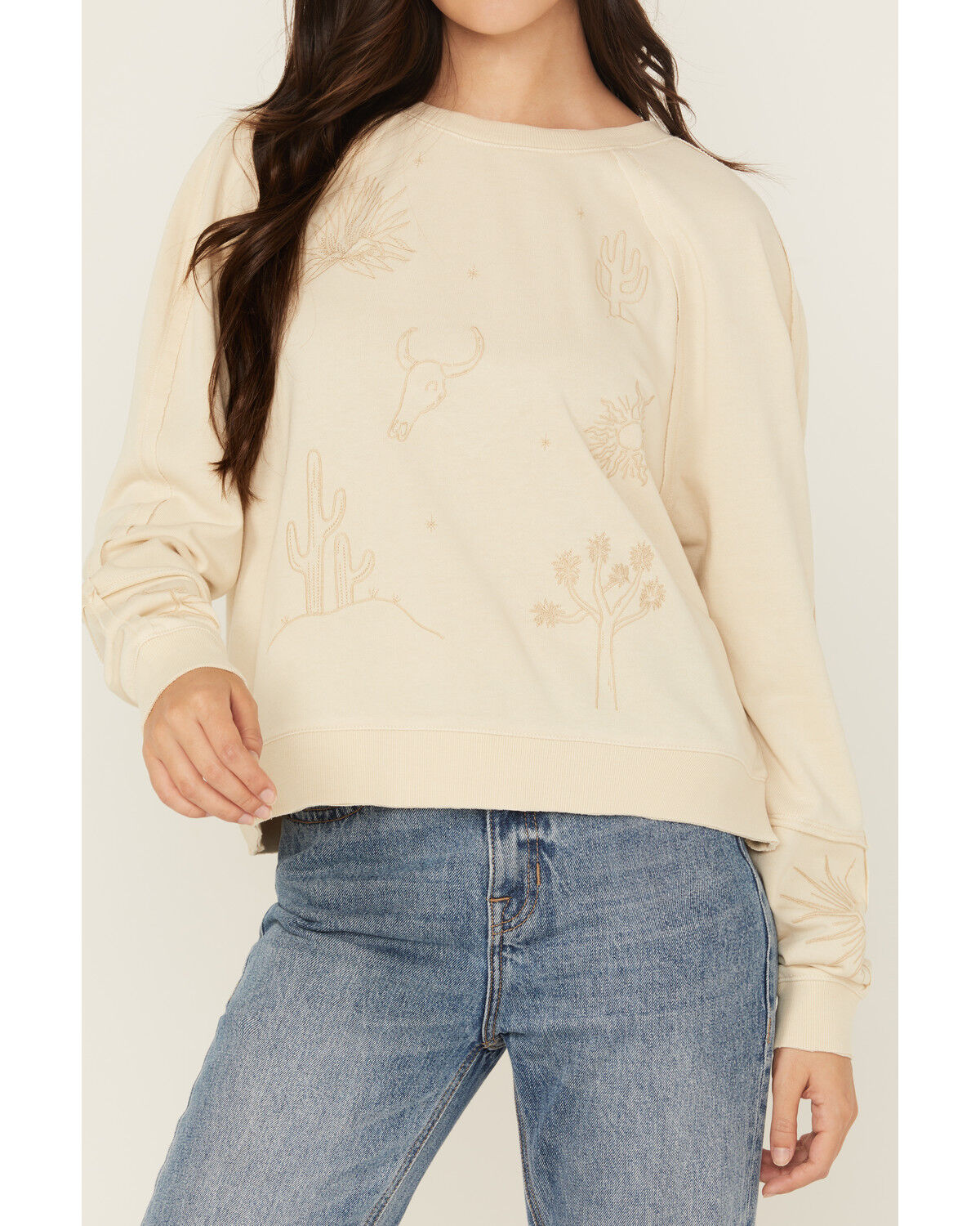 Cleo + Wolf Women's Embroidered Long Sleeve Shirt