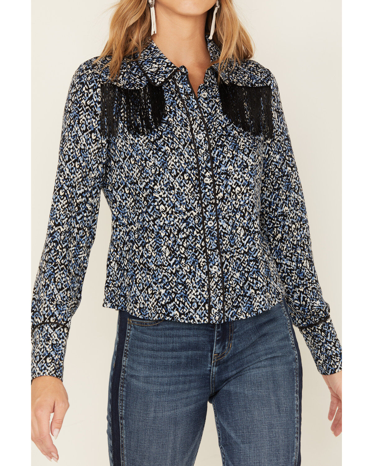 Idyllwind Women's Brooks Print Fringe Long Sleeve Button Down Shirt