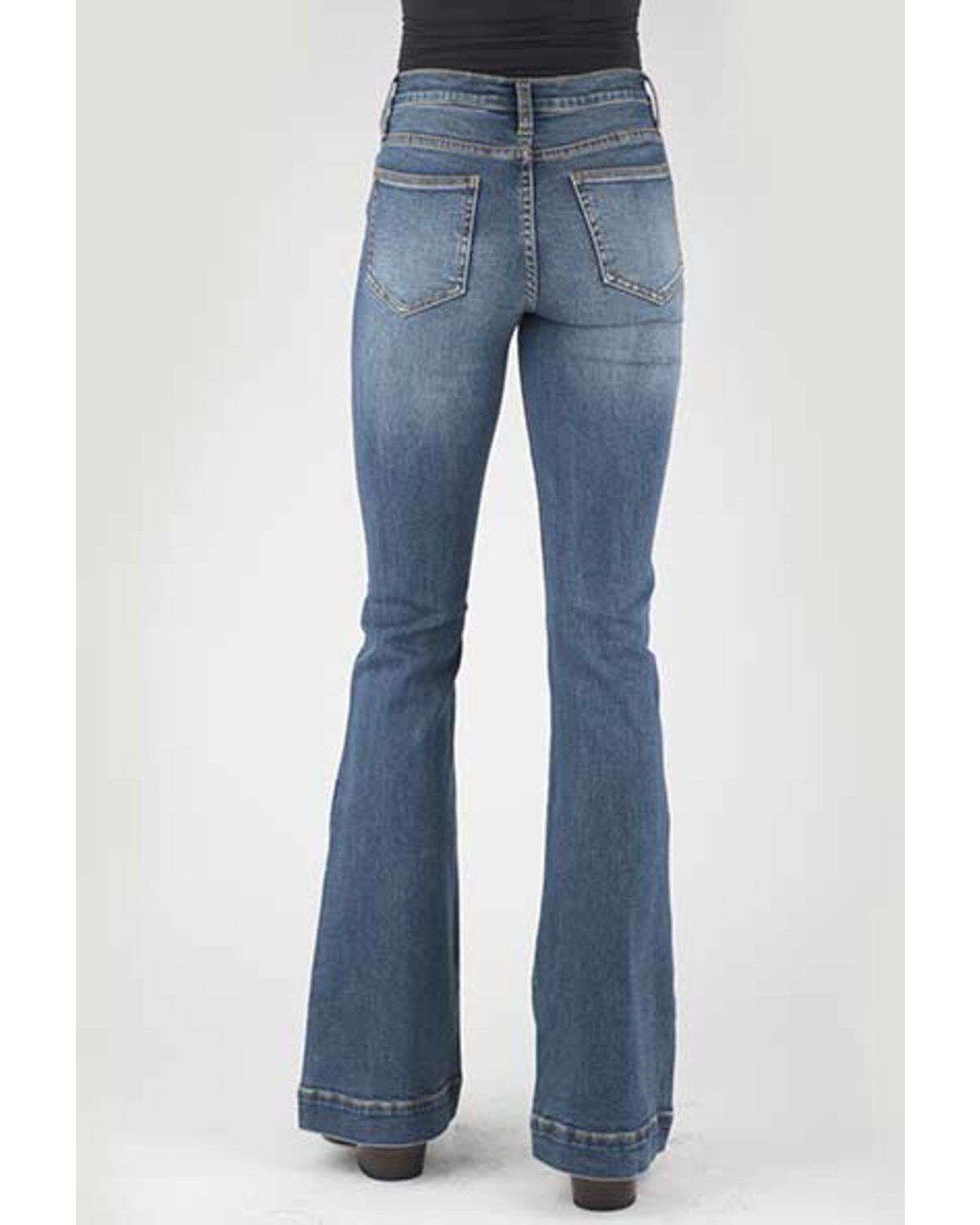 Stetson Women's 921 Light Wash High Rise Plain Pocket Flare Jean