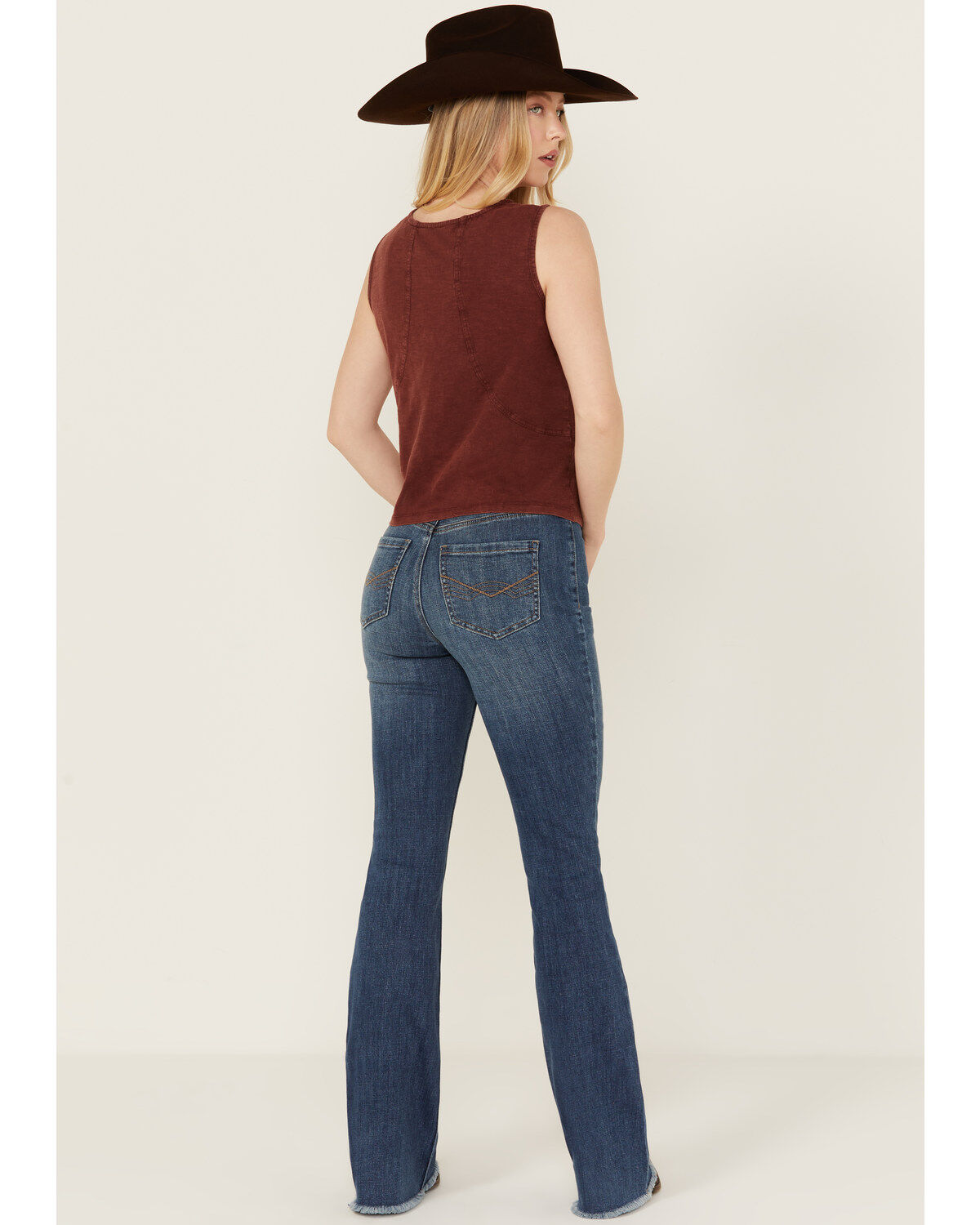 Idyllwind Women's Dark Wash Outlaw Super High Rise Bootcut Stretch Denim Jeans